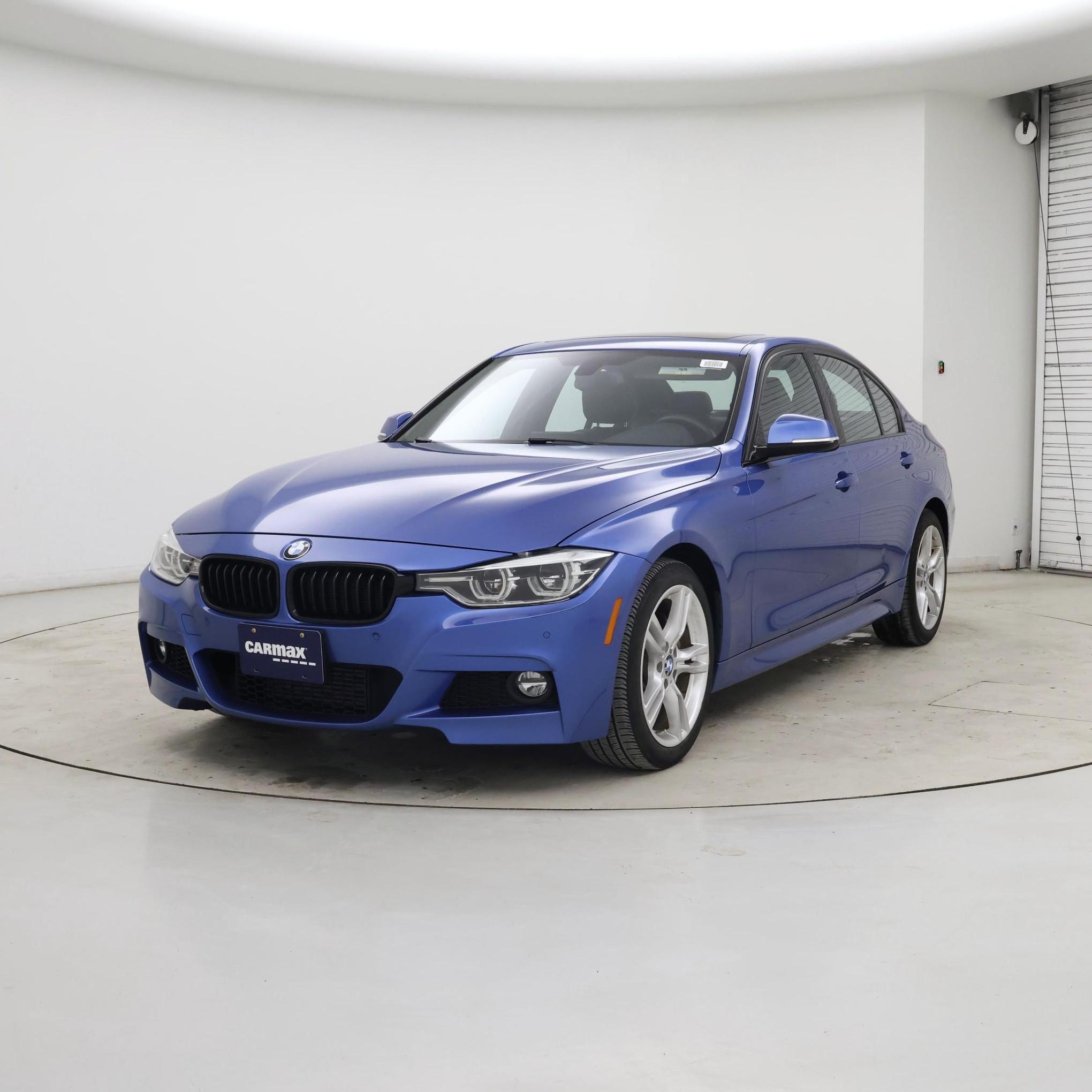 Thumbnail: 2016 BMW 3 Series - 4