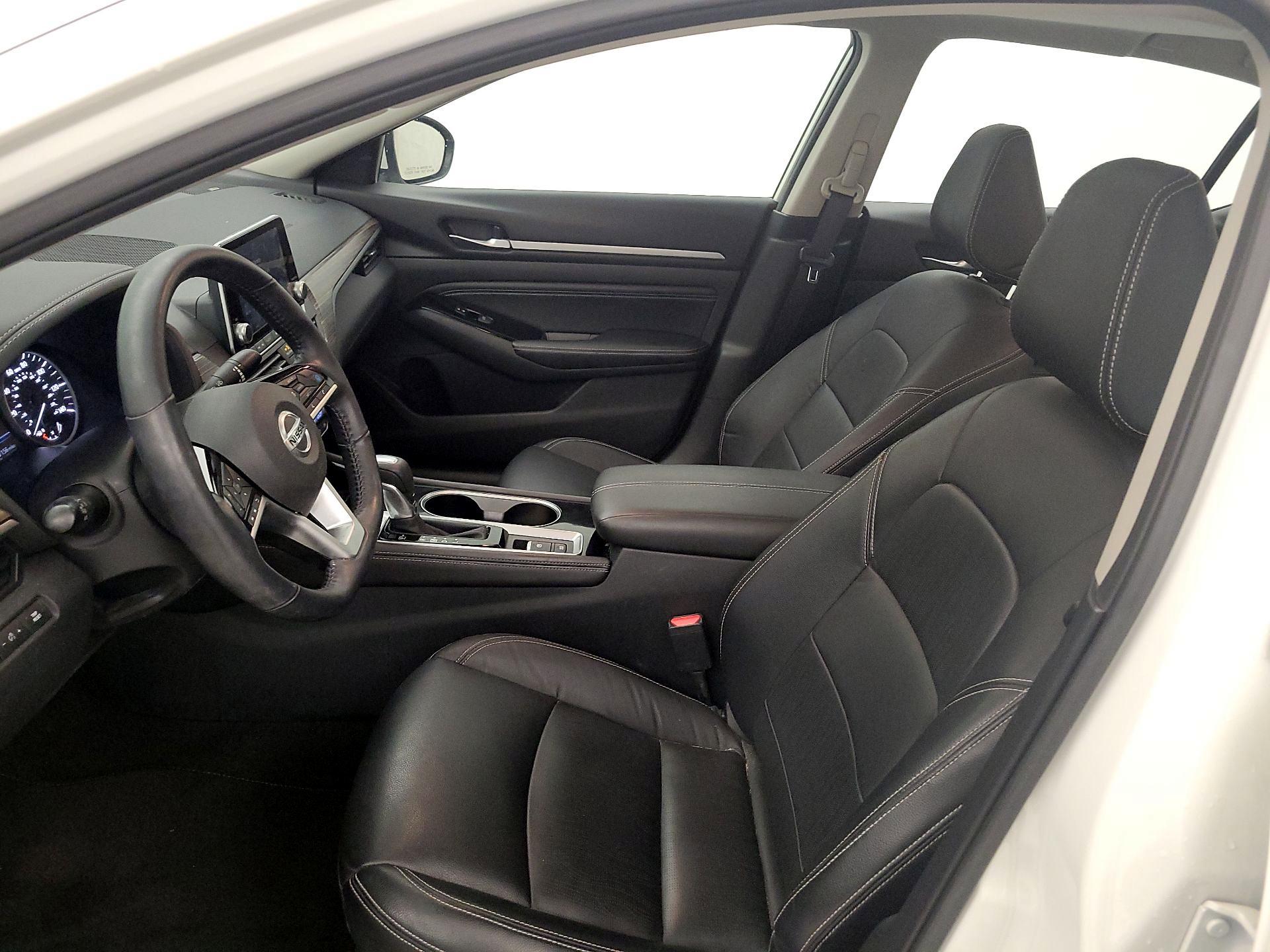 Thumbnail: 2021 Nissan Altima - 11