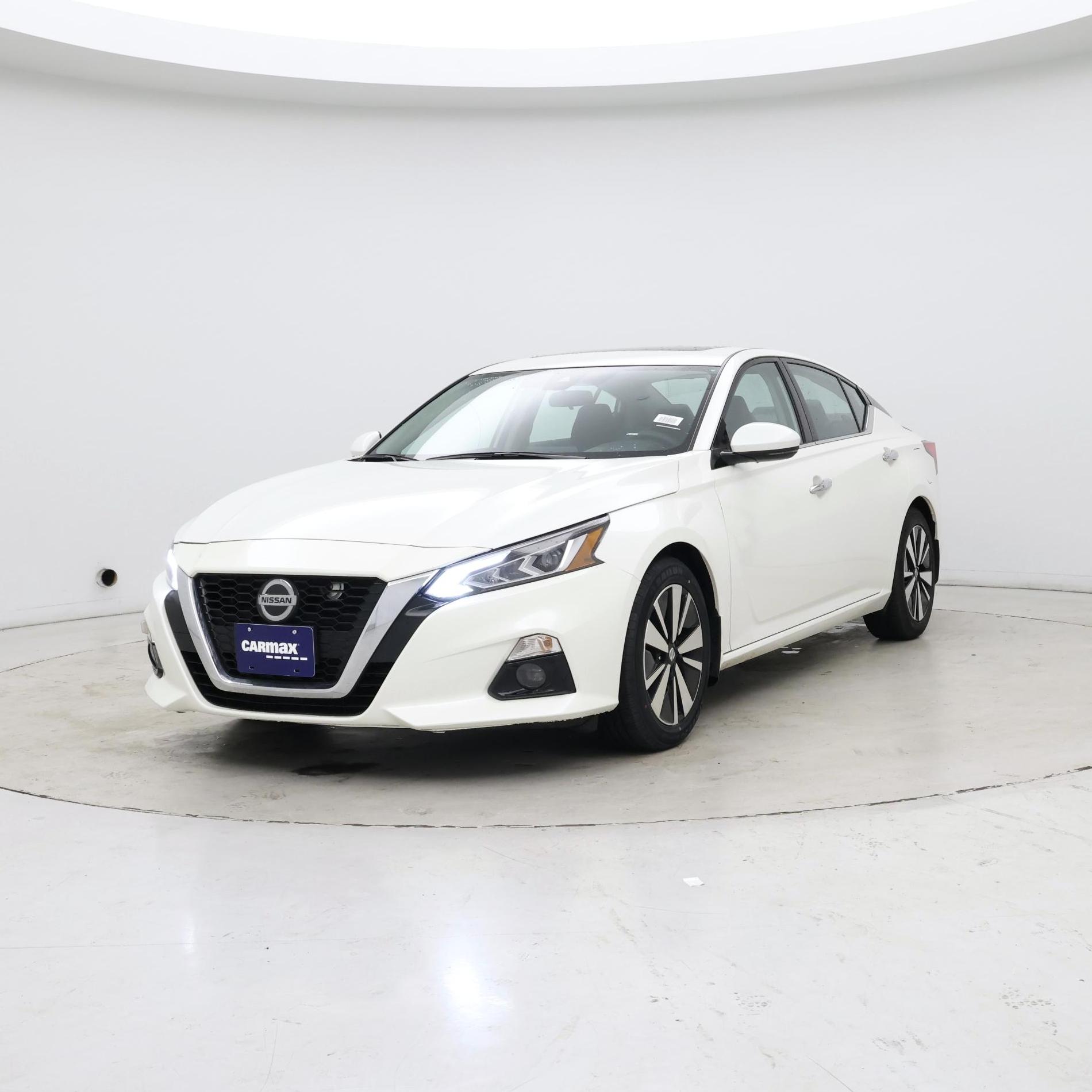 Thumbnail: 2021 Nissan Altima - 4