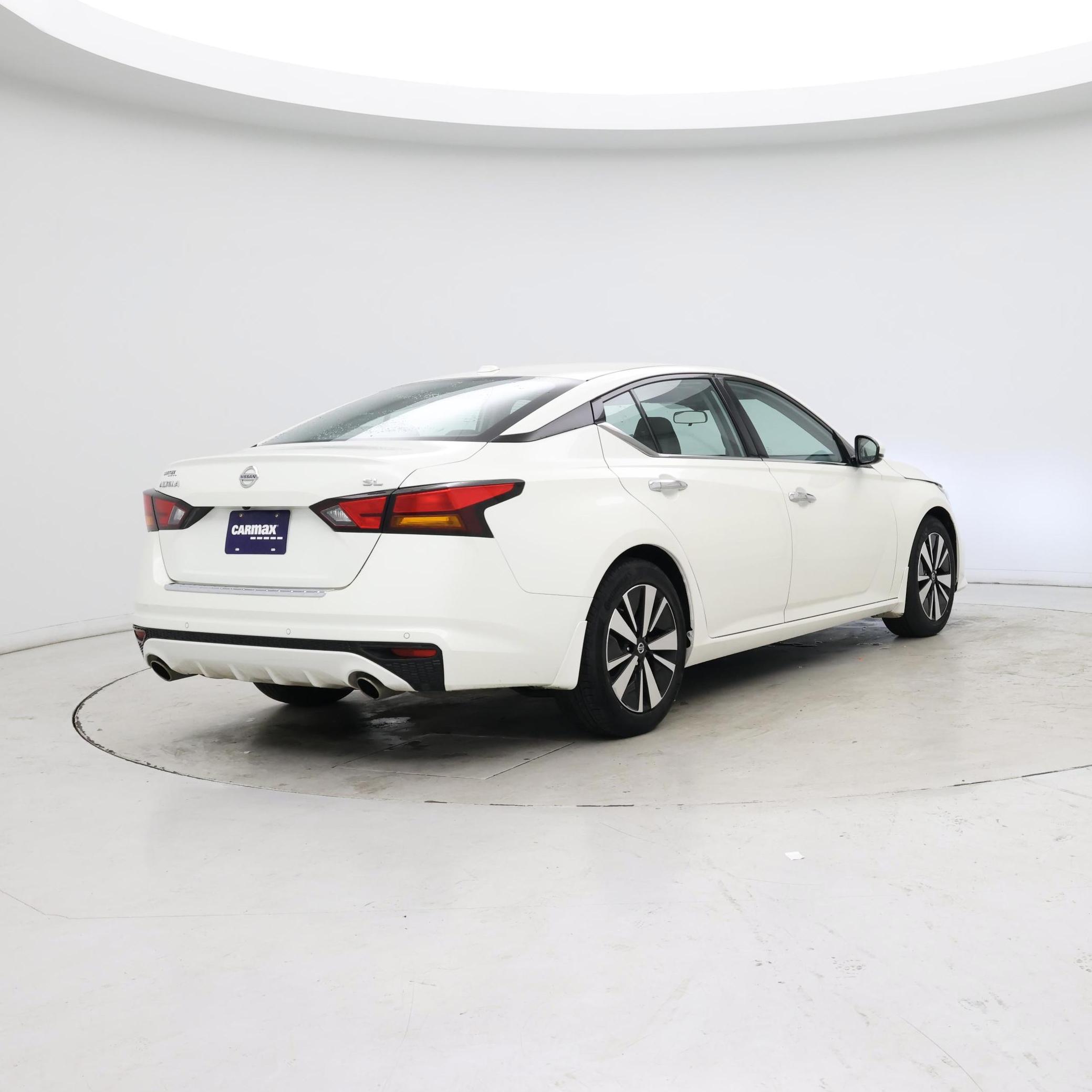 Thumbnail: 2021 Nissan Altima - 8