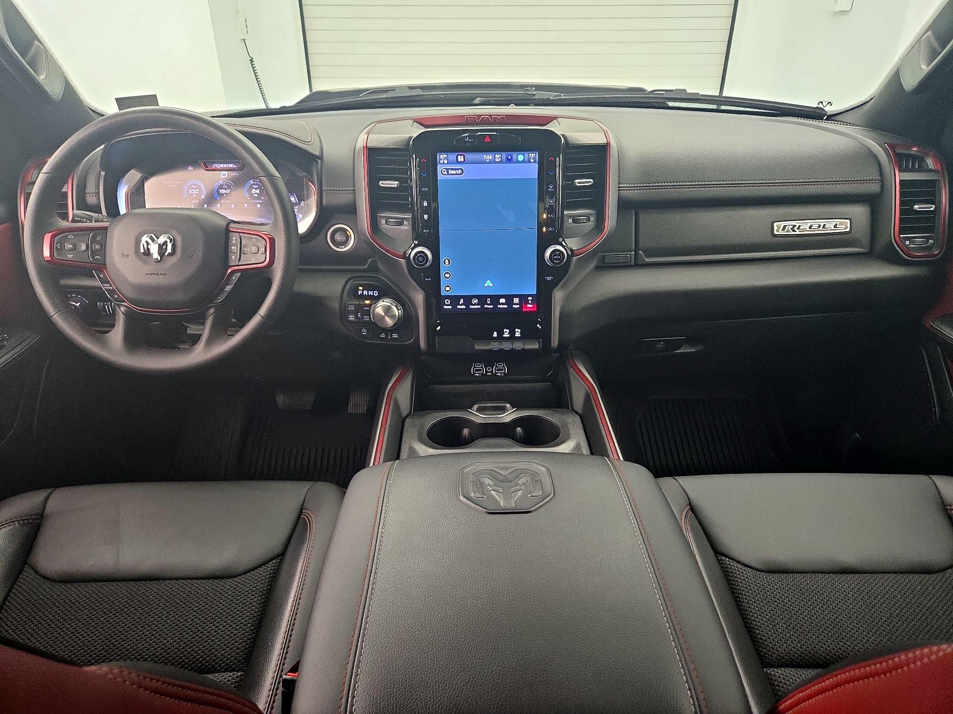 Thumbnail: 2025 RAM 1500 - 9