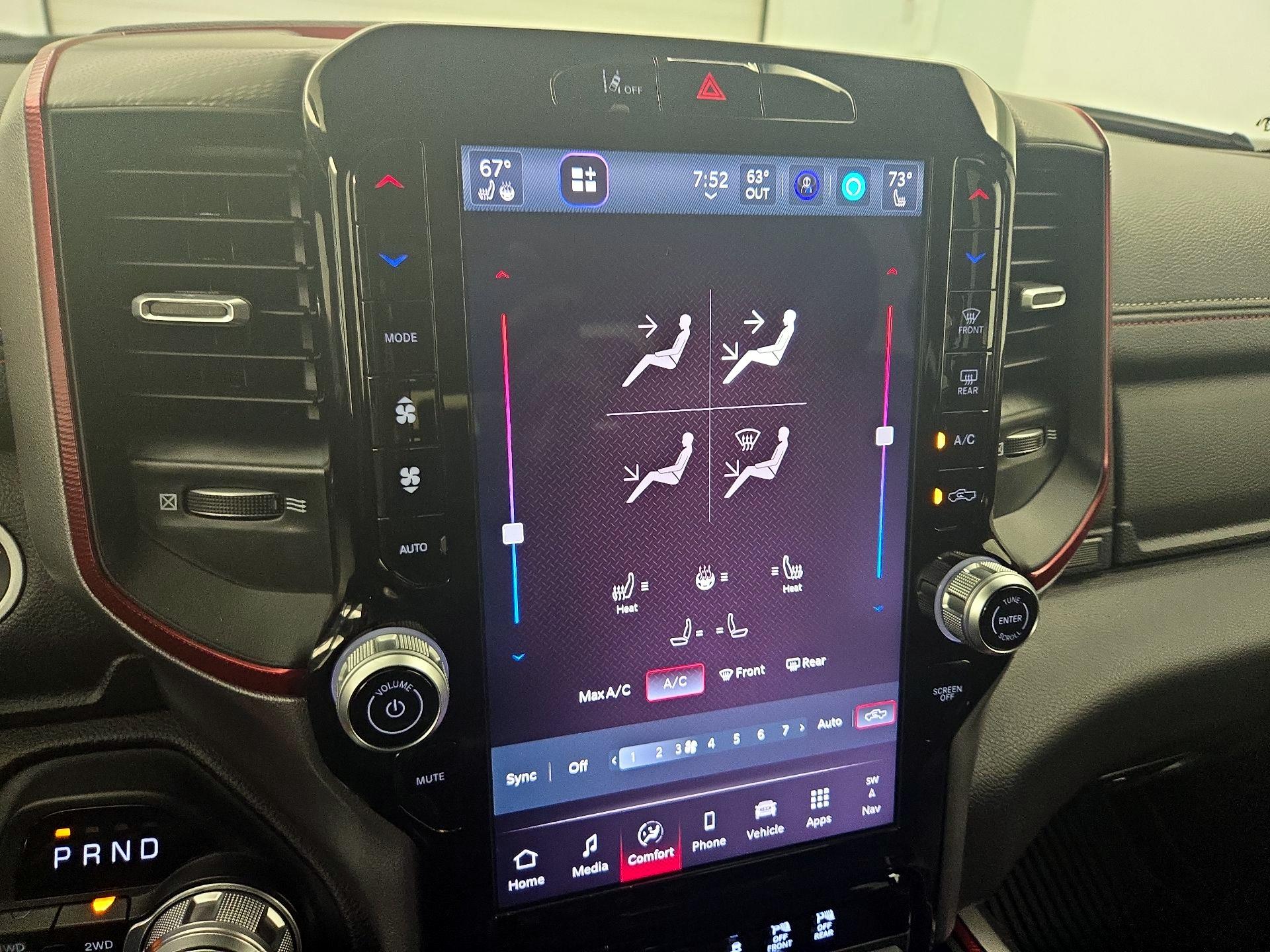 Thumbnail: 2025 RAM 1500 - 17