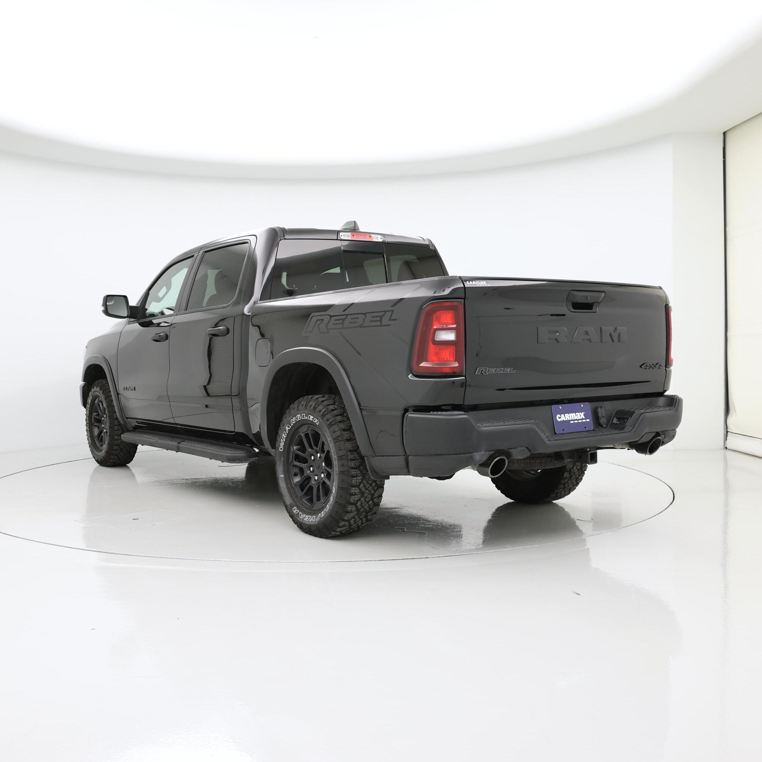 Thumbnail: 2025 RAM 1500 - 2
