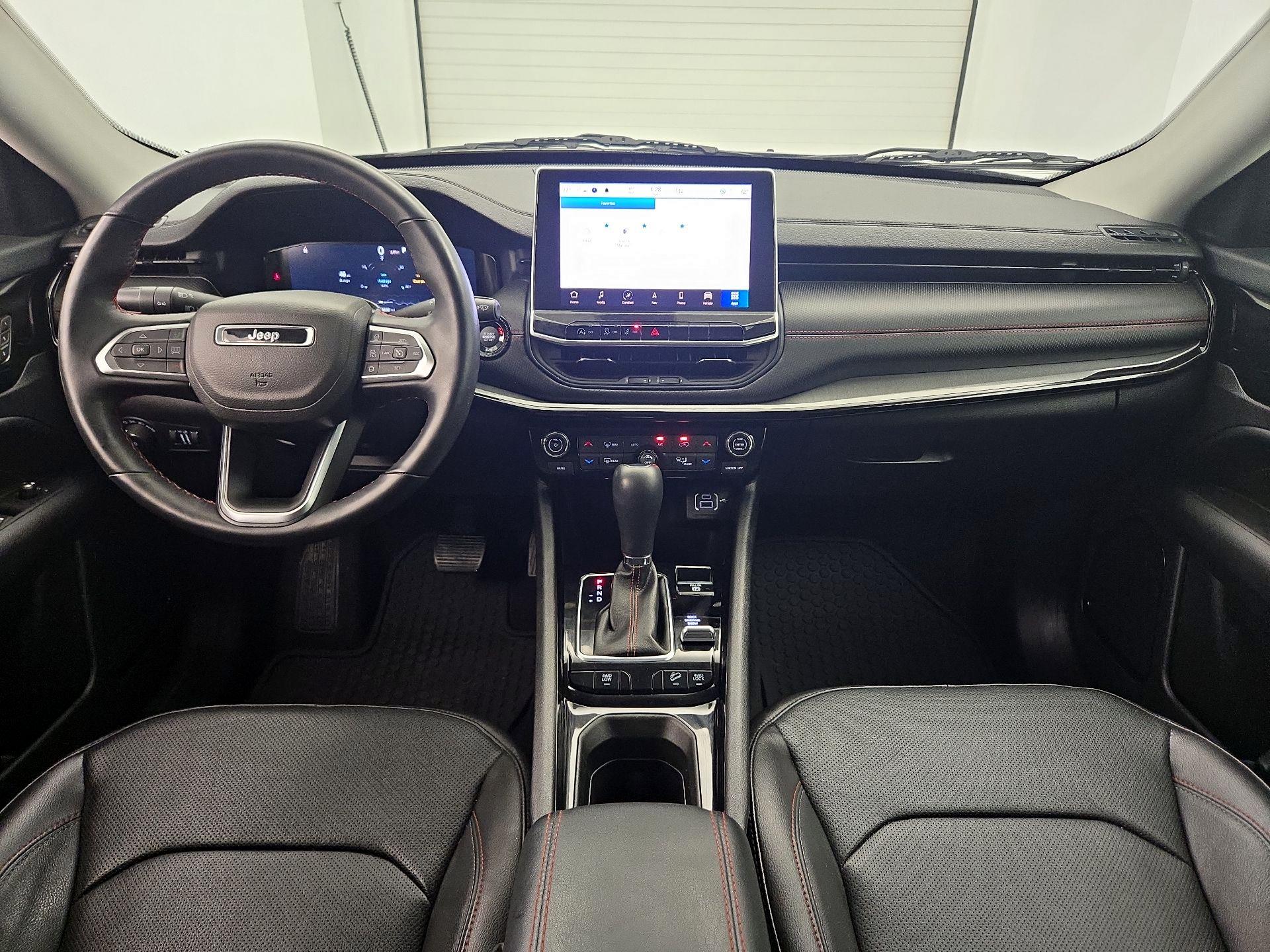 Thumbnail: 2022 Jeep Compass - 9