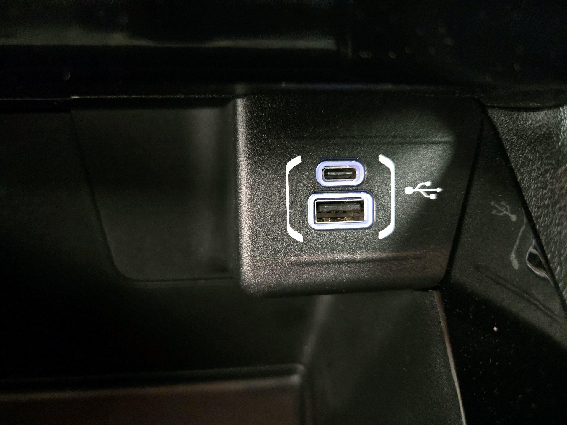 Thumbnail: 2022 Jeep Compass - 19