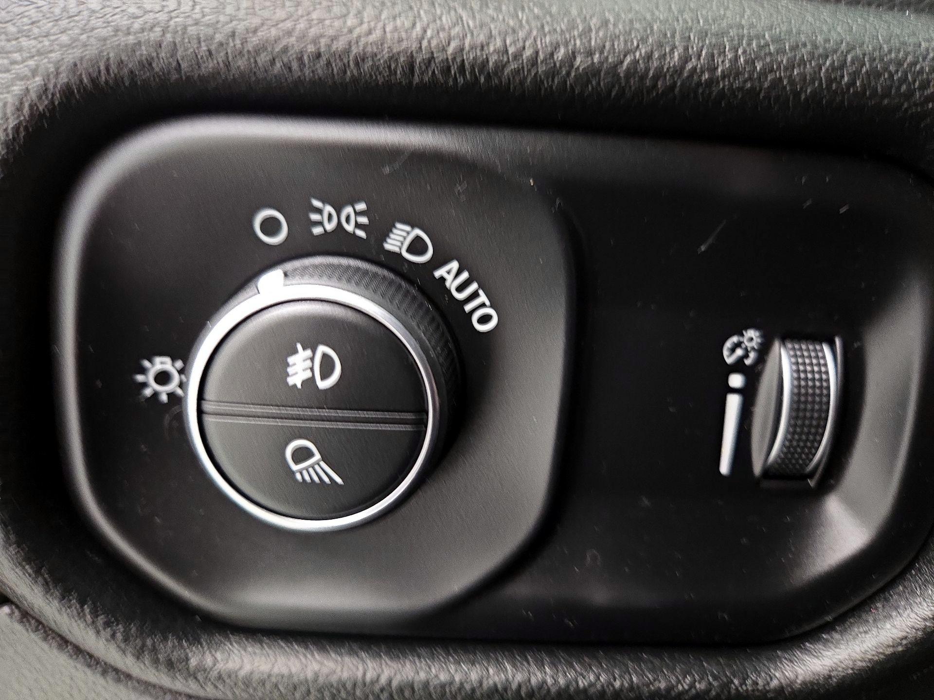 Thumbnail: 2022 RAM 1500 - 13