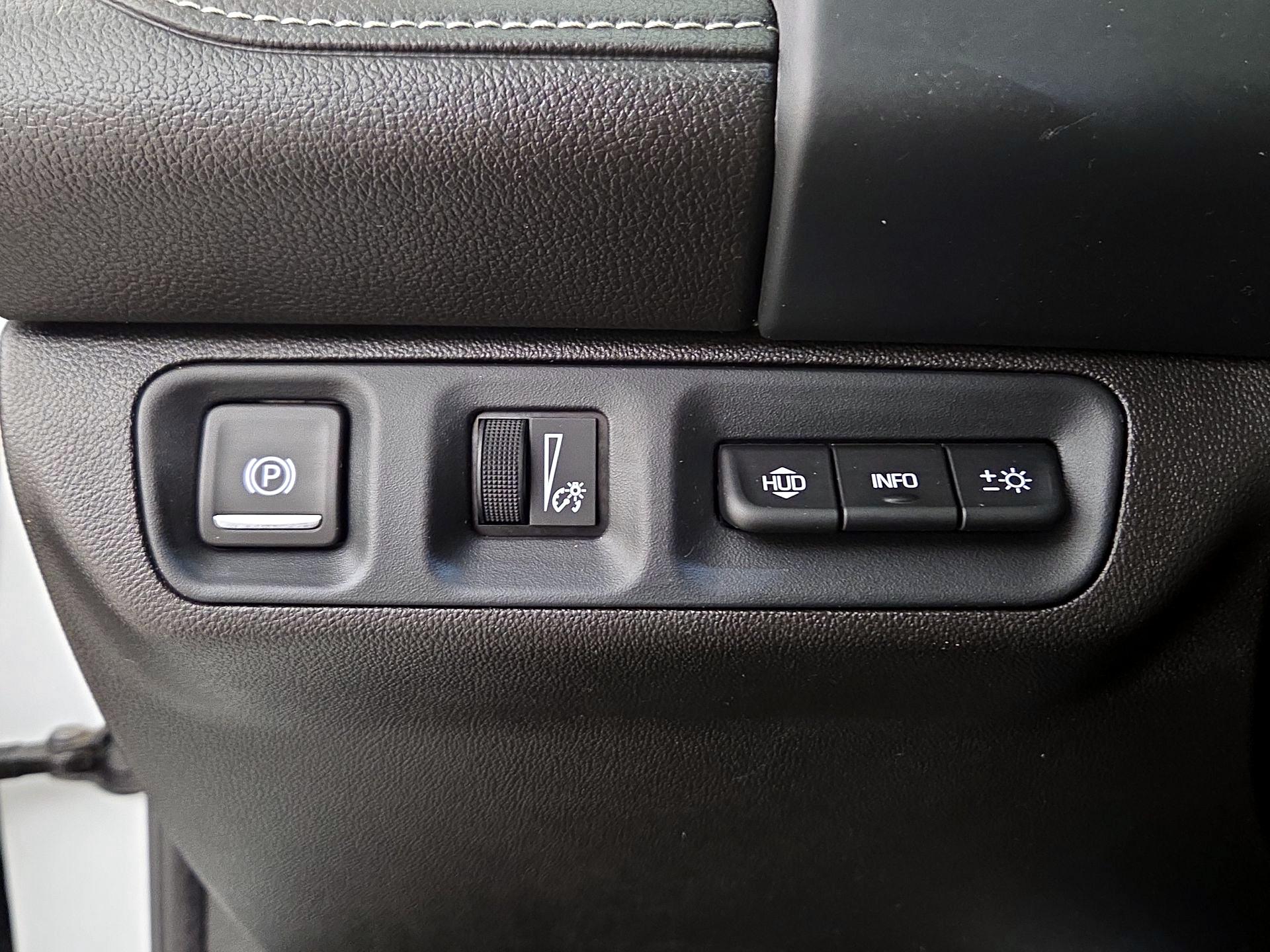 Thumbnail: 2023 GMC Acadia - 13