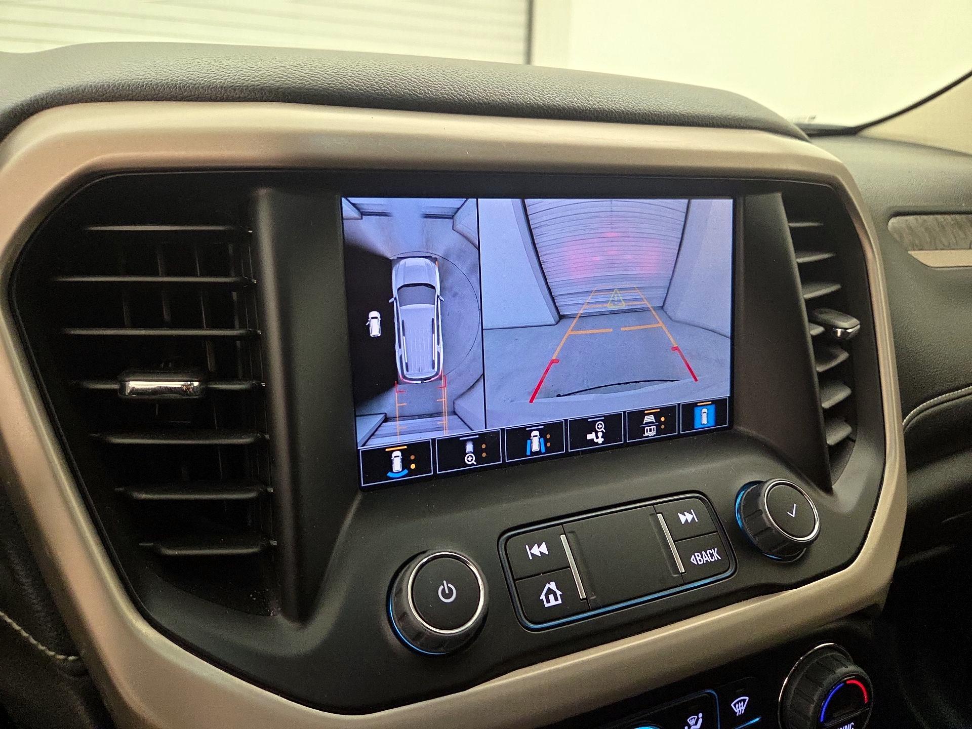 Thumbnail: 2023 GMC Acadia - 14