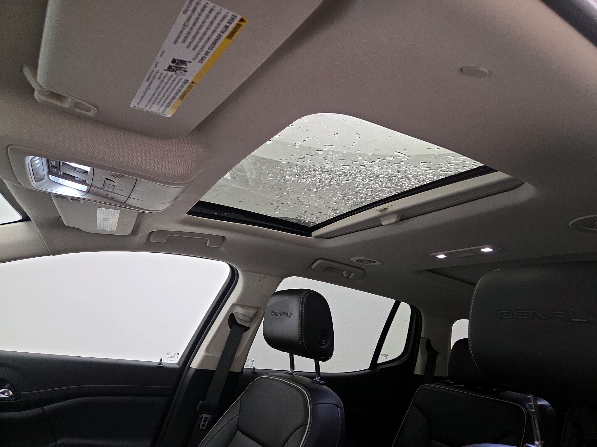 Thumbnail: 2023 GMC Acadia - 19