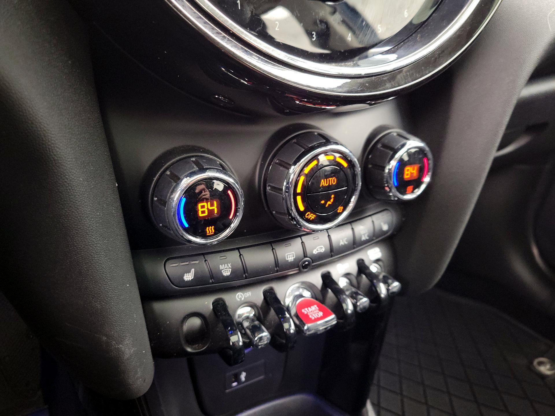 Thumbnail: 2023 MINI Cooper Hardtop - 16