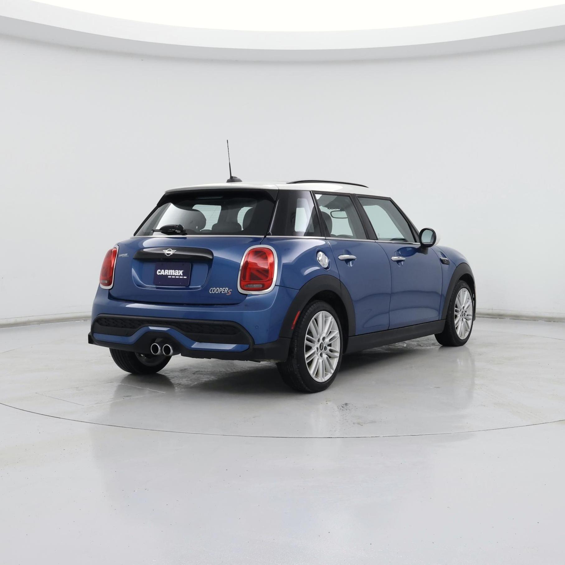 Thumbnail: 2023 MINI Cooper Hardtop - 8