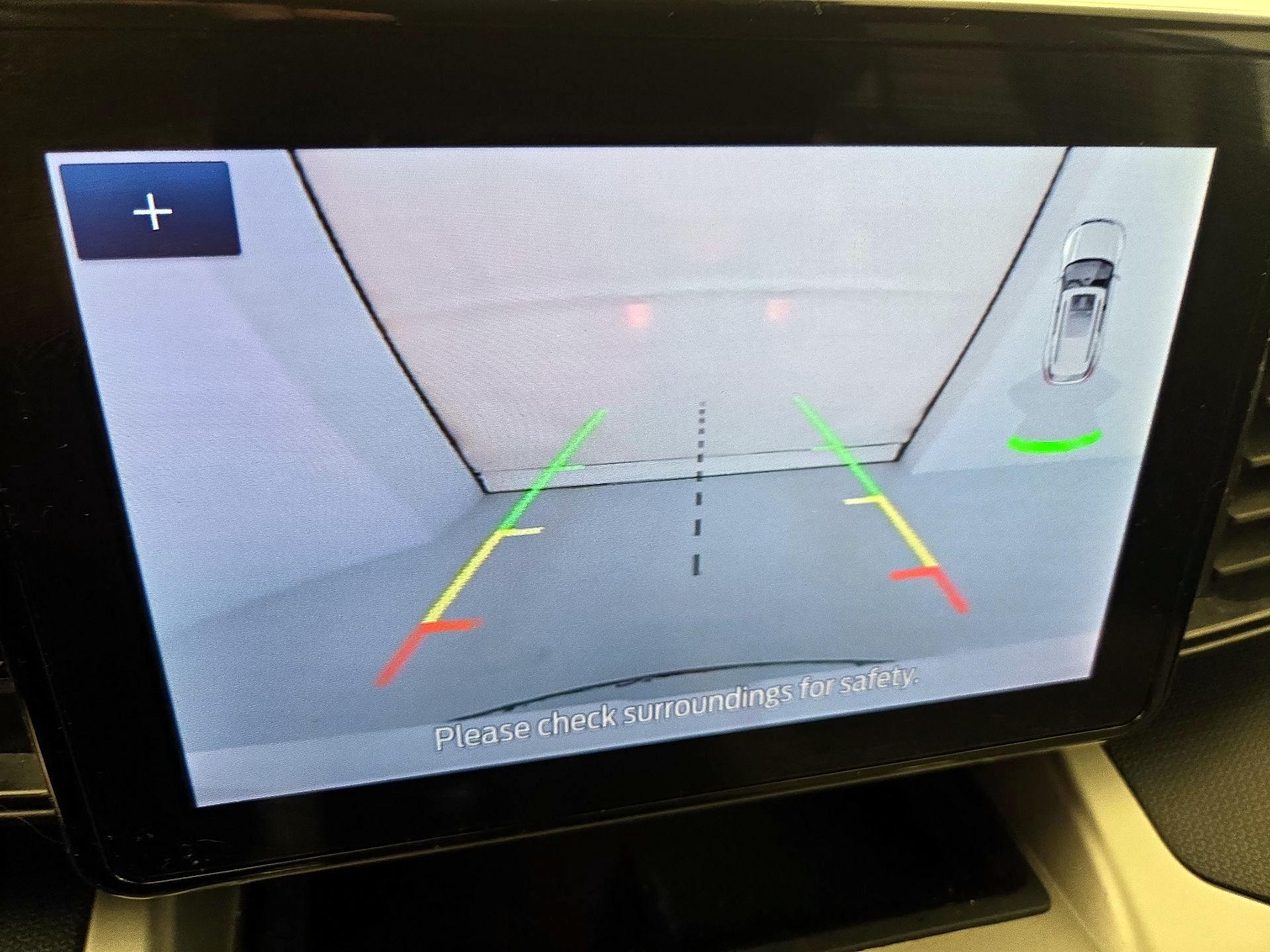 Thumbnail: 2022 Ford Explorer - 14