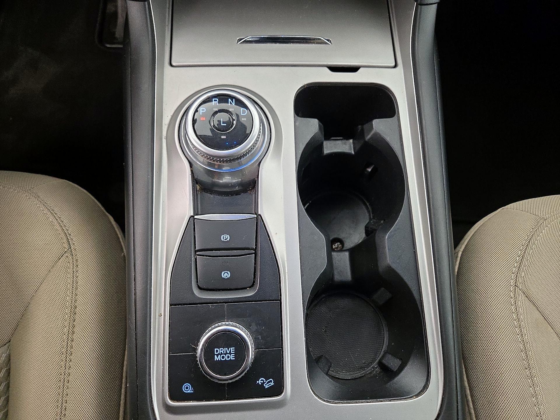 Thumbnail: 2022 Ford Explorer - 17