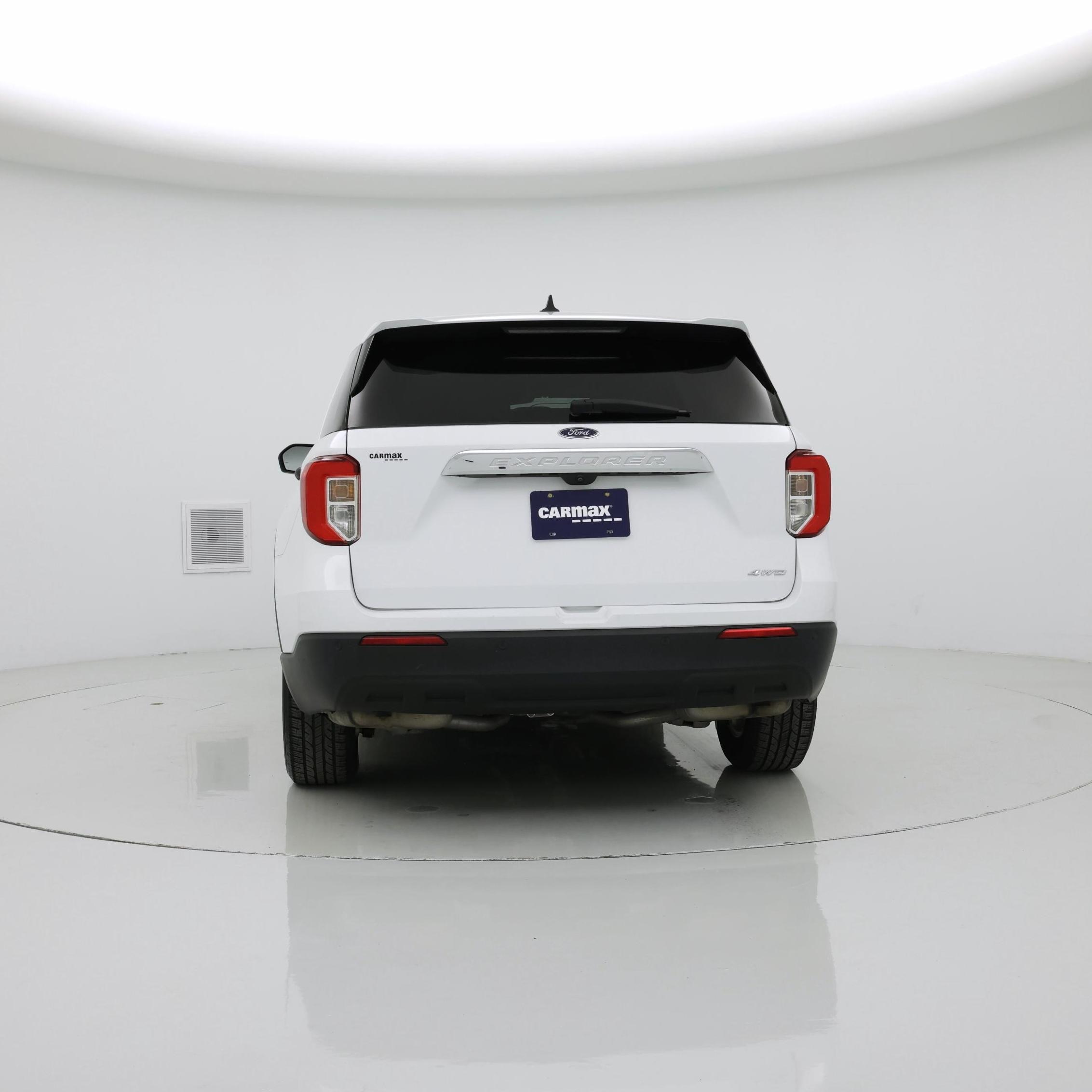 Thumbnail: 2022 Ford Explorer - 6