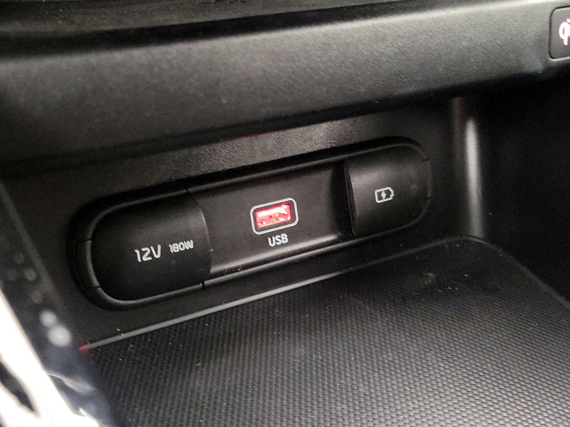 Thumbnail: 2023 Kia Forte - 19