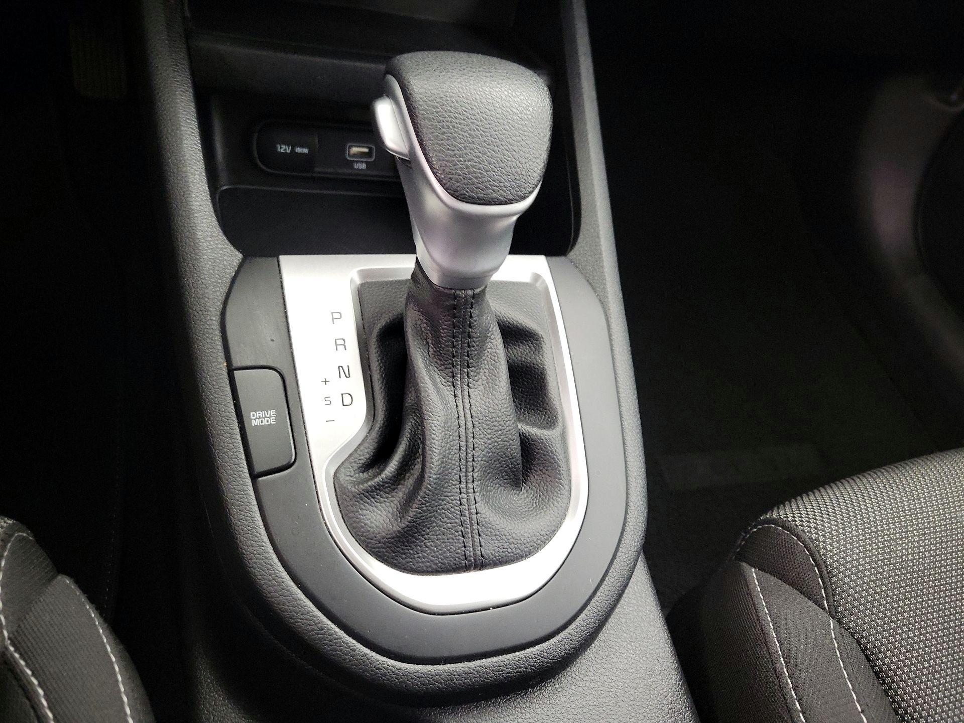 Thumbnail: 2023 Kia Forte - 18