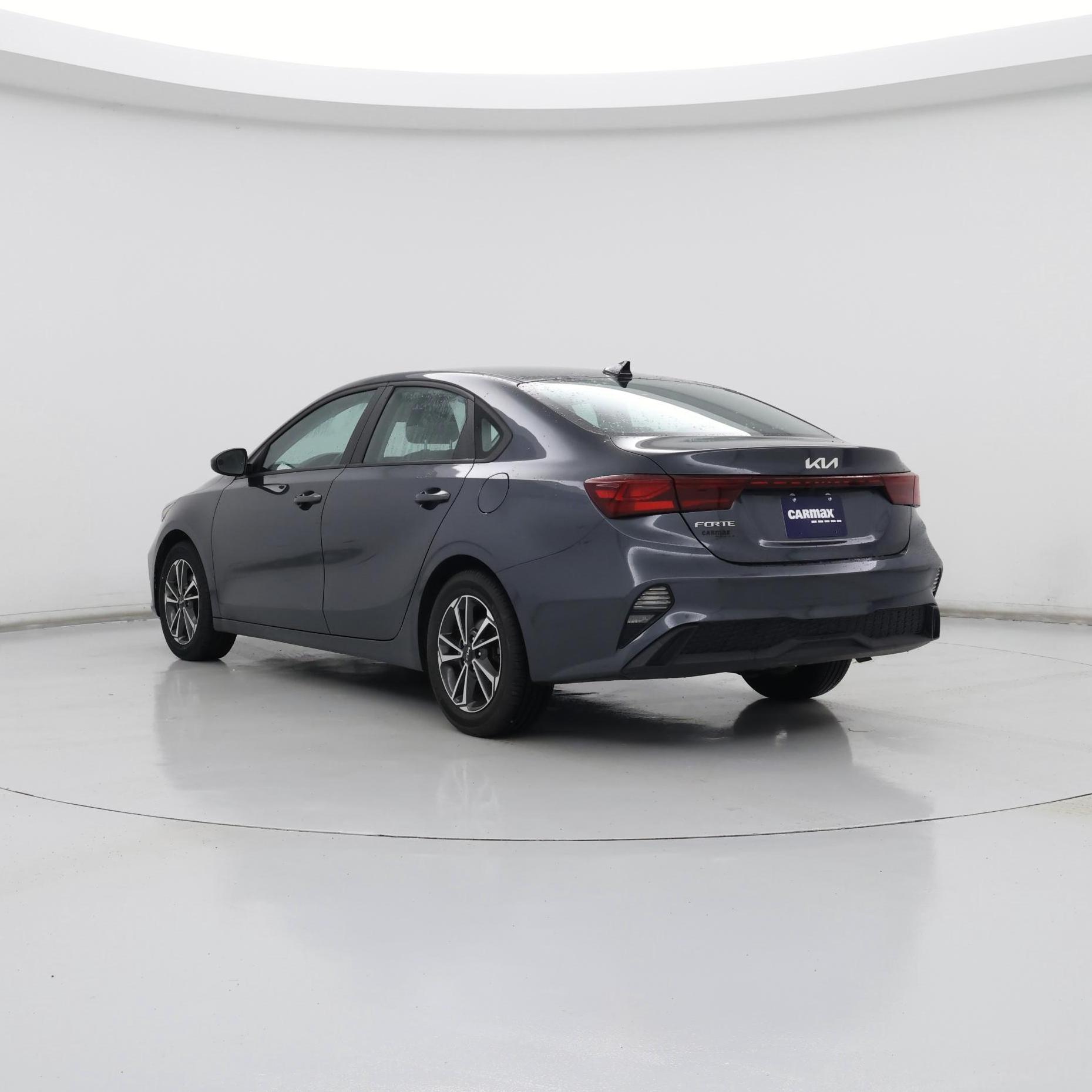 Thumbnail: 2023 Kia Forte - 2