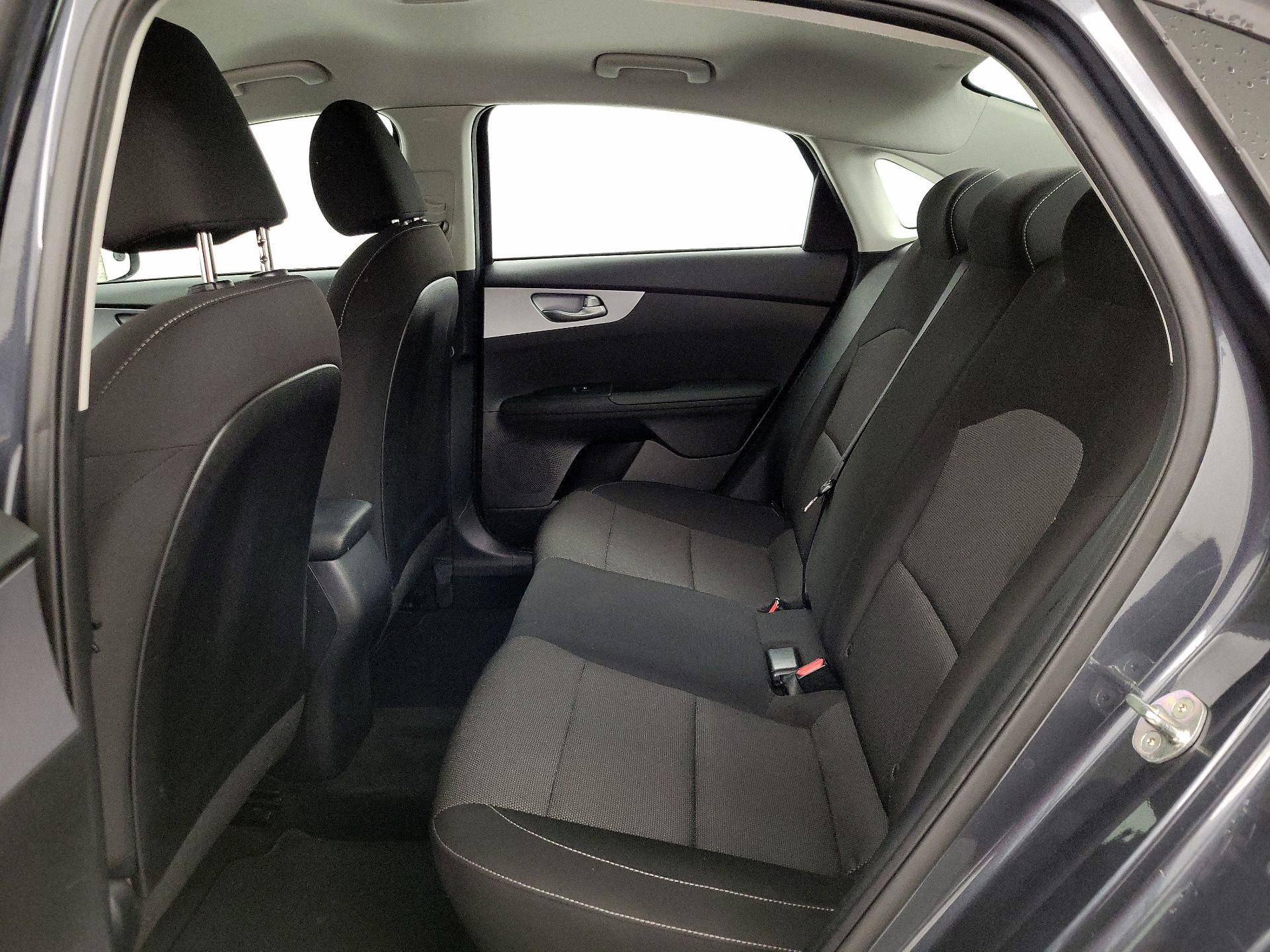 Thumbnail: 2023 Kia Forte - 20