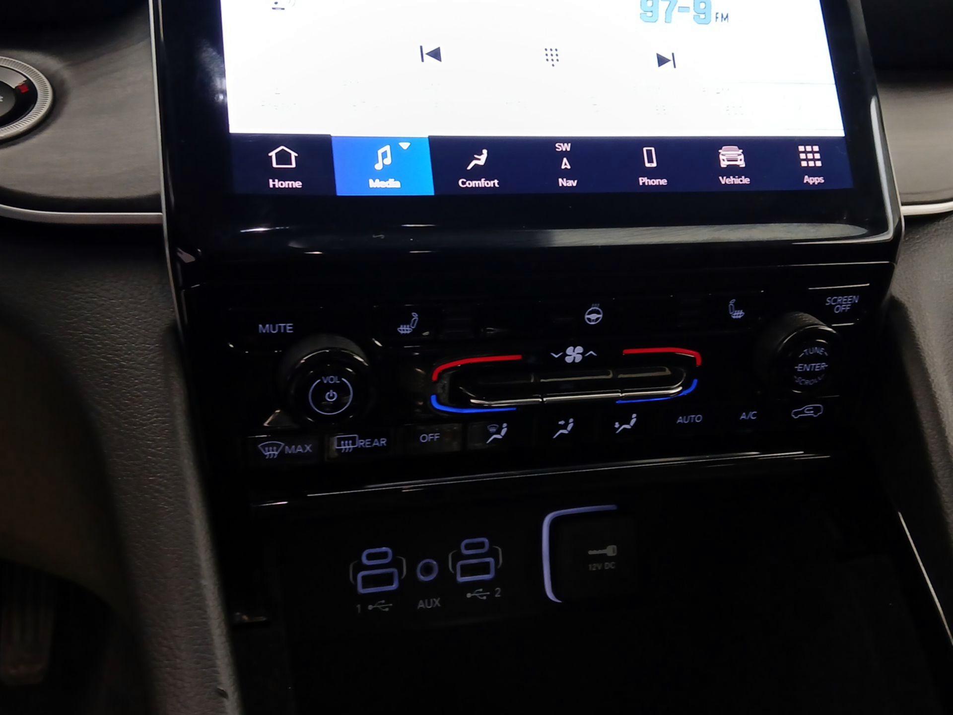 Thumbnail: 2022 Jeep Grand Cherokee L - 17