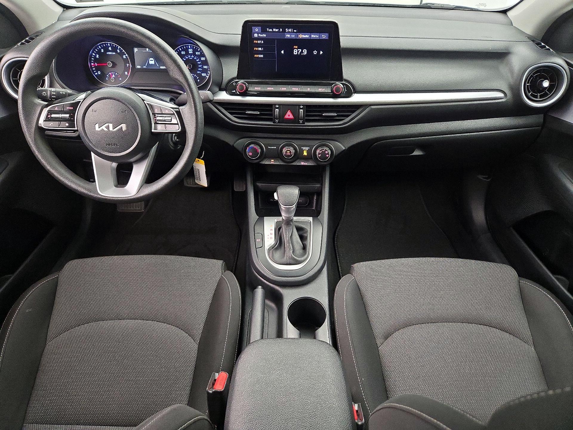 Thumbnail: 2024 Kia Forte - 9