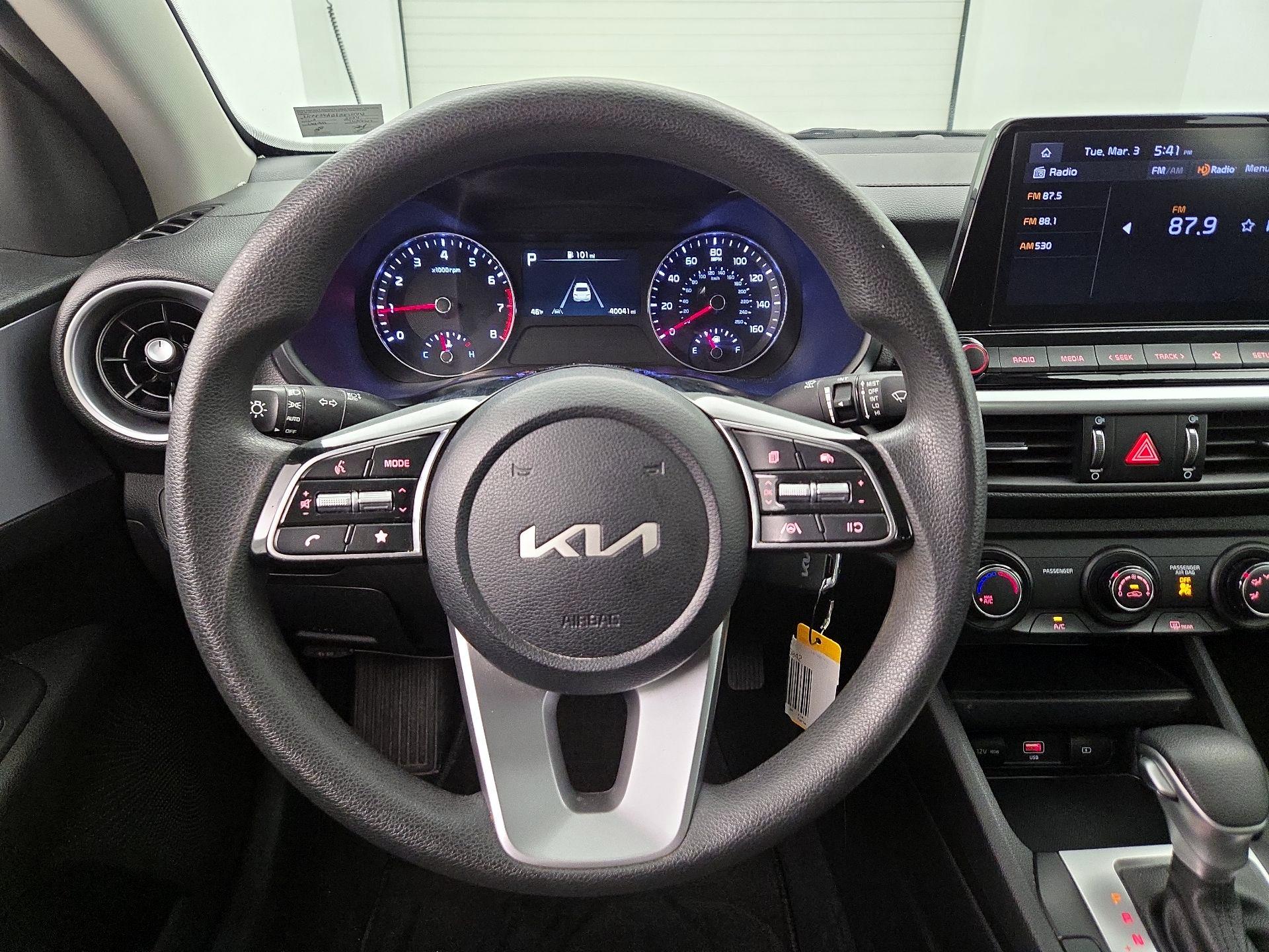 Thumbnail: 2024 Kia Forte - 10