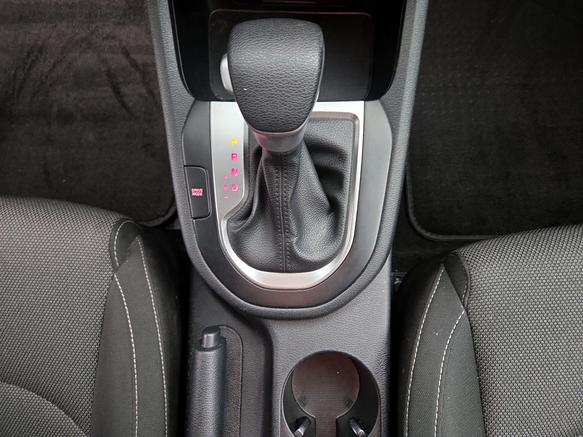 Thumbnail: 2024 Kia Forte - 17