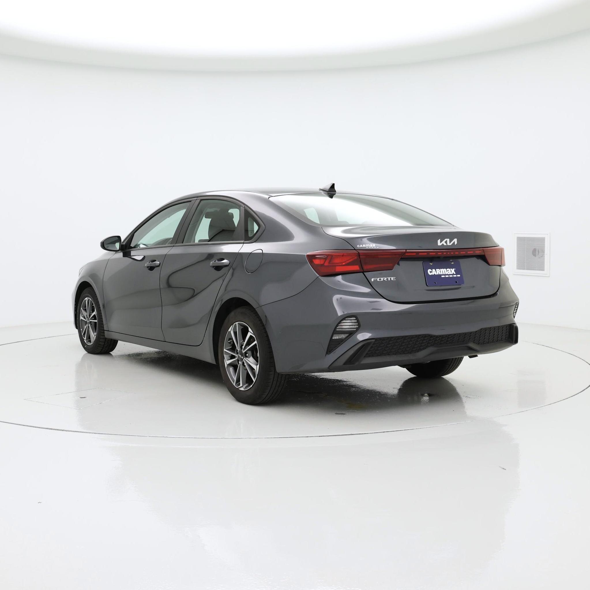 Thumbnail: 2024 Kia Forte - 2