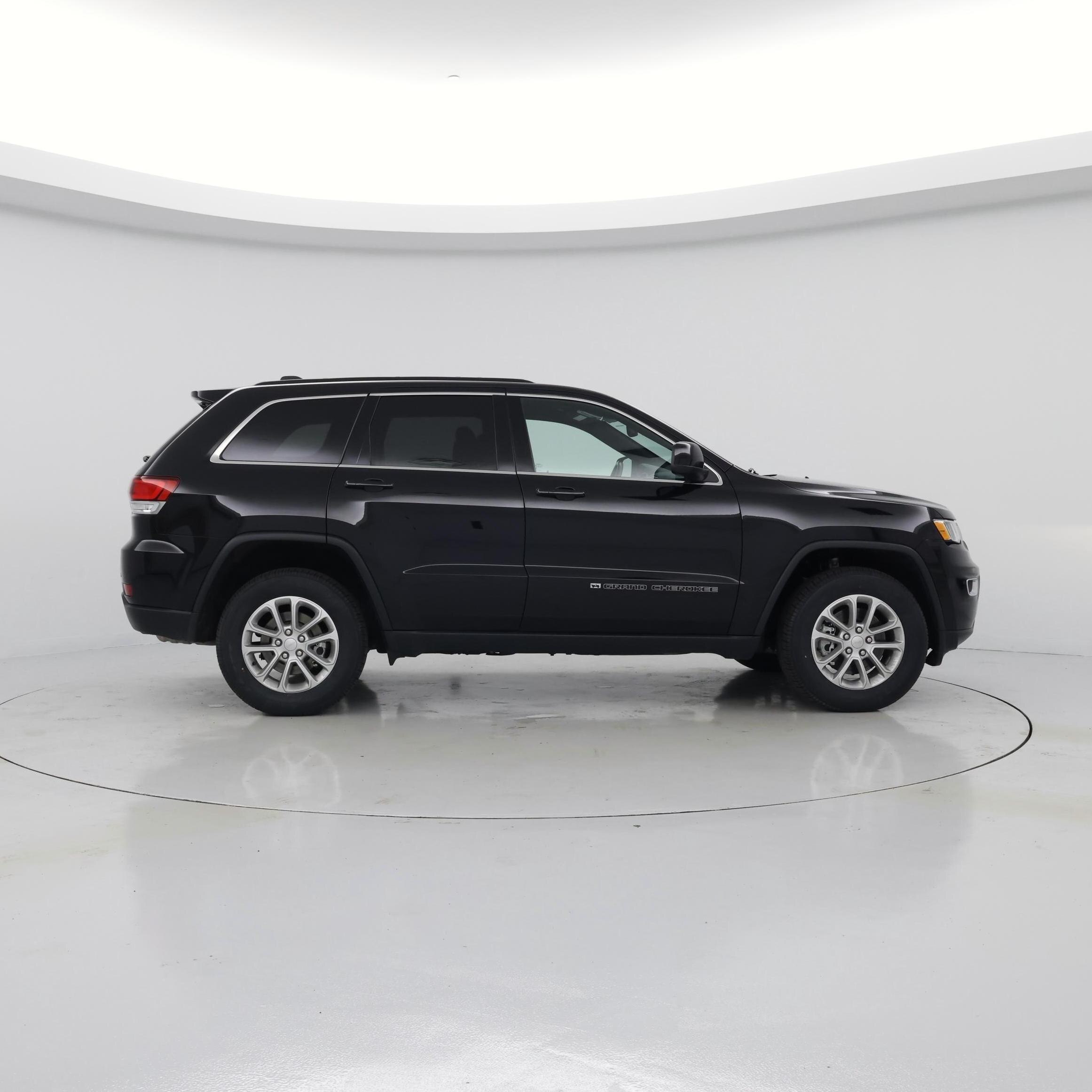 Thumbnail: 2022 Jeep Grand Cherokee - 7