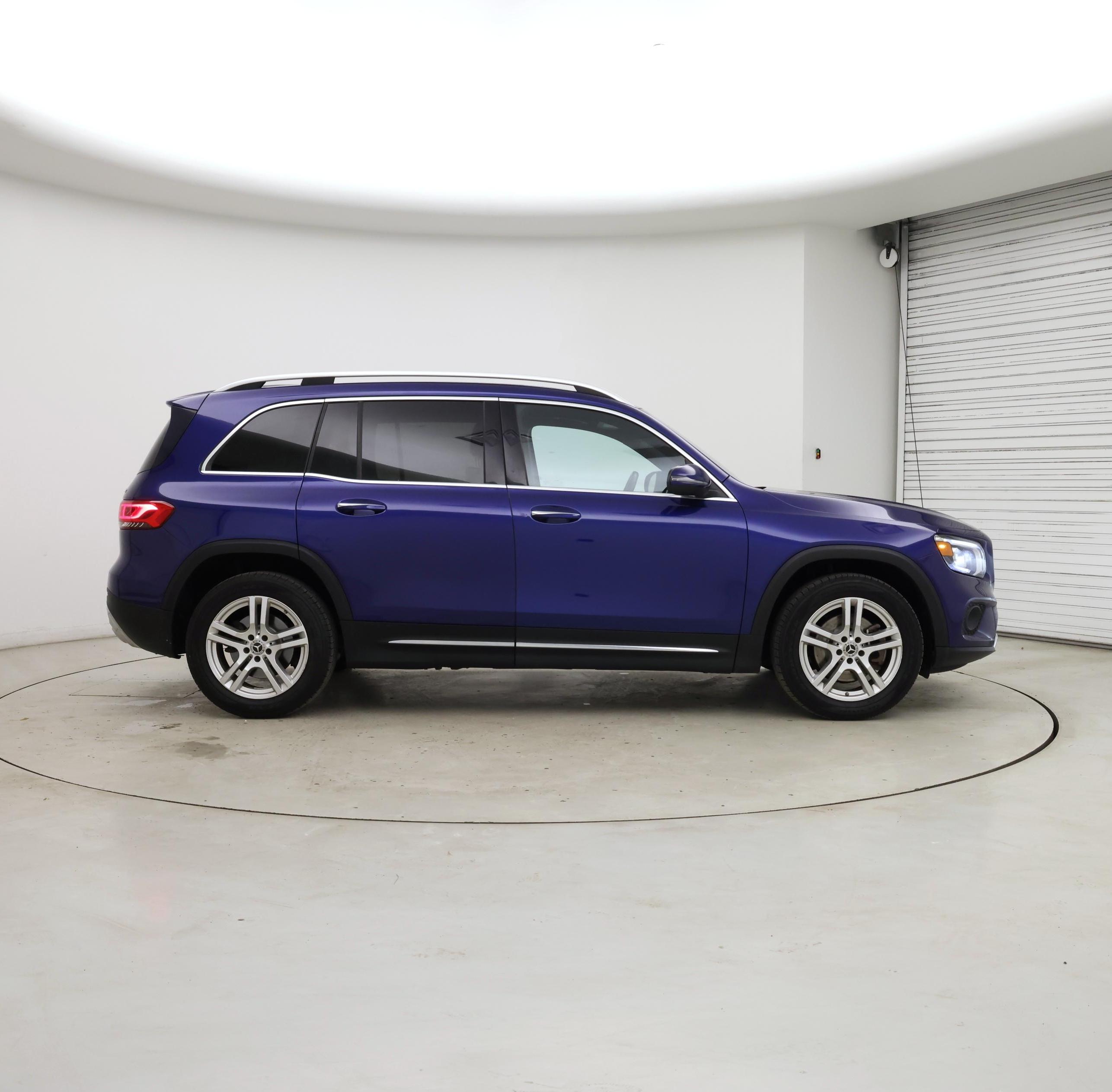 Thumbnail: 2021 Mercedes-Benz GLB - 7