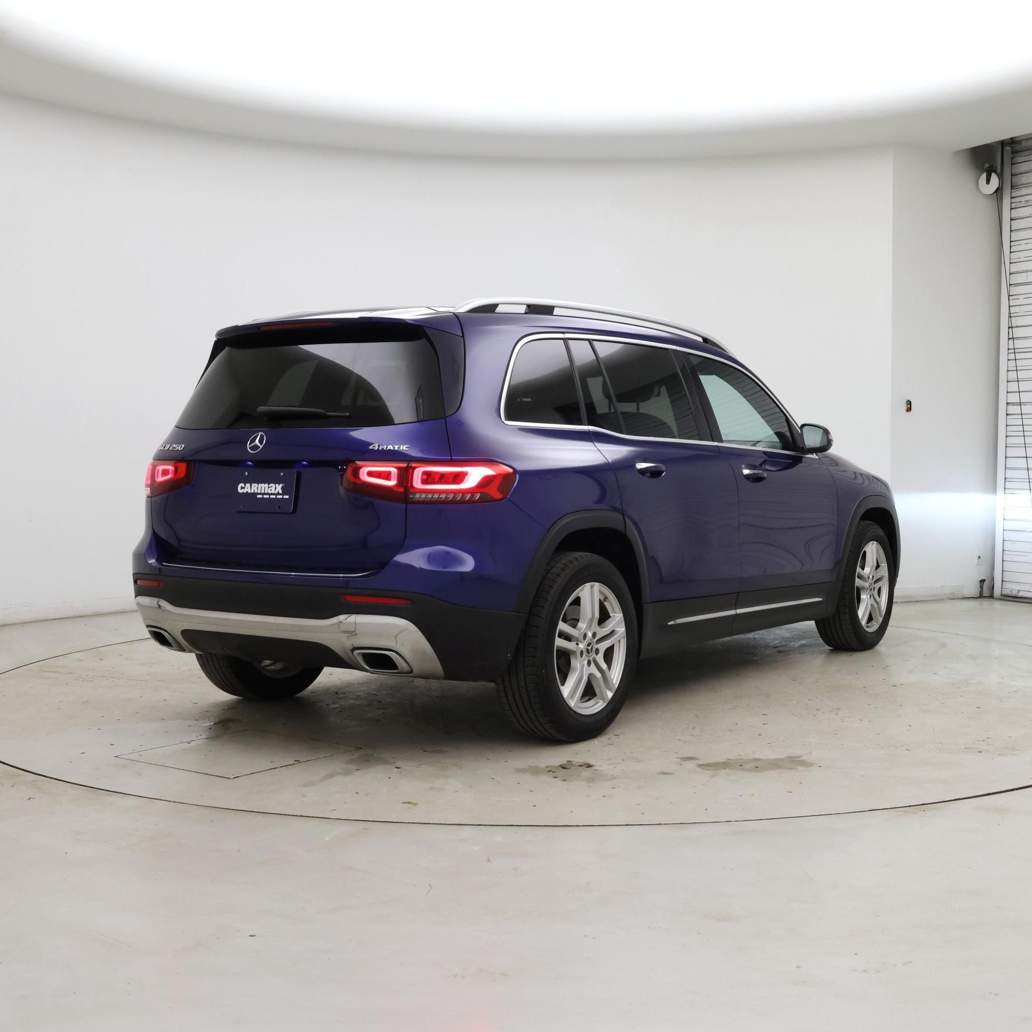 Thumbnail: 2021 Mercedes-Benz GLB - 8