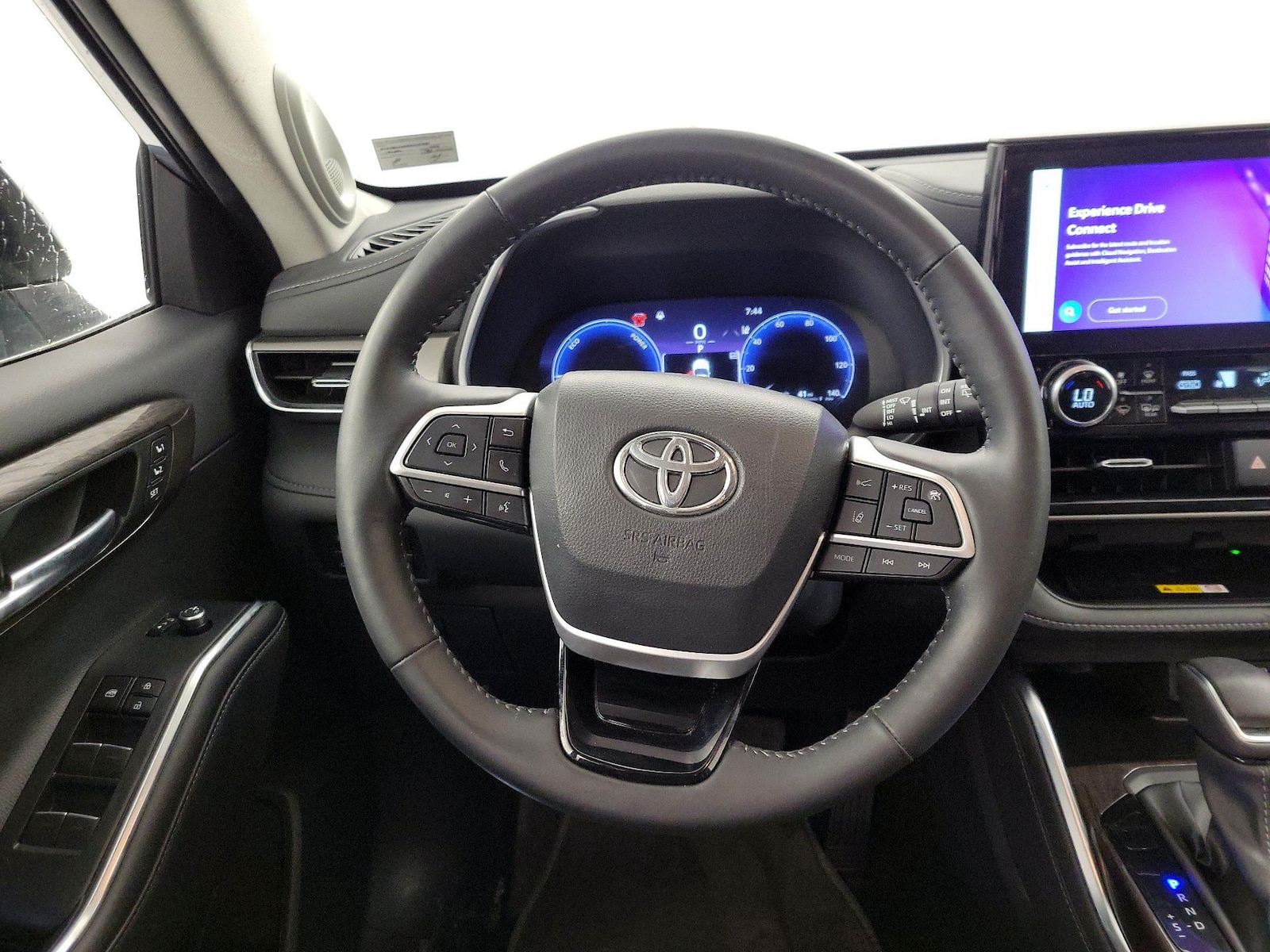 2023 Toyota Highlander Limited - Photo 11