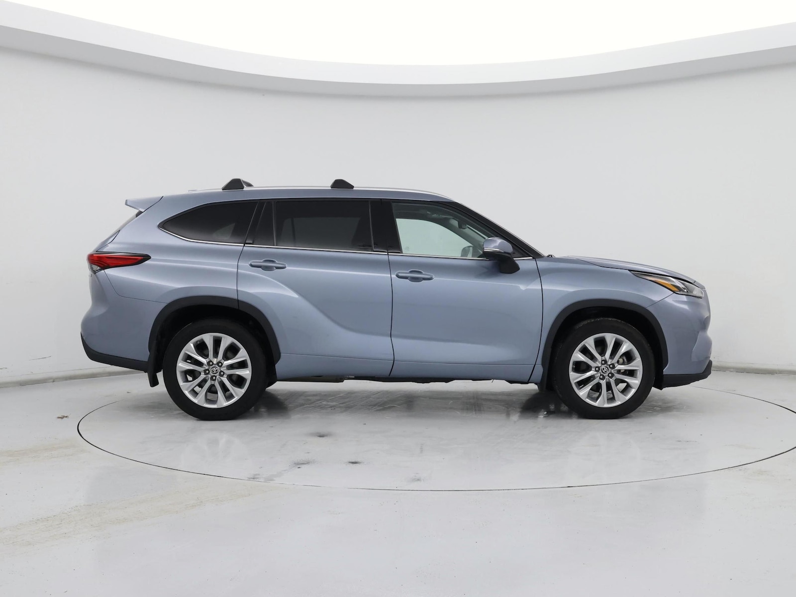 2023 Toyota Highlander Limited - Photo 8