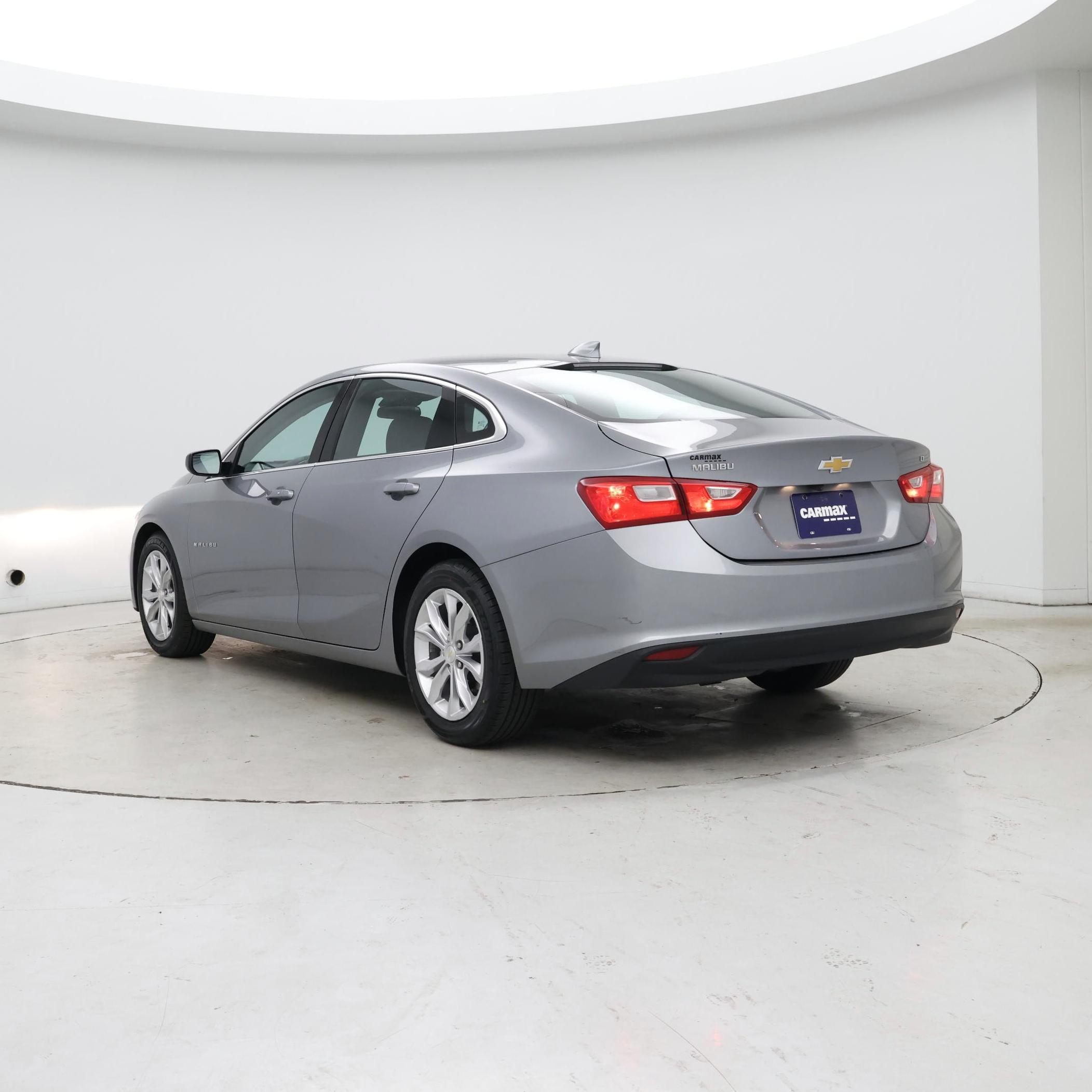 Thumbnail: 2023 Chevrolet Malibu - 2