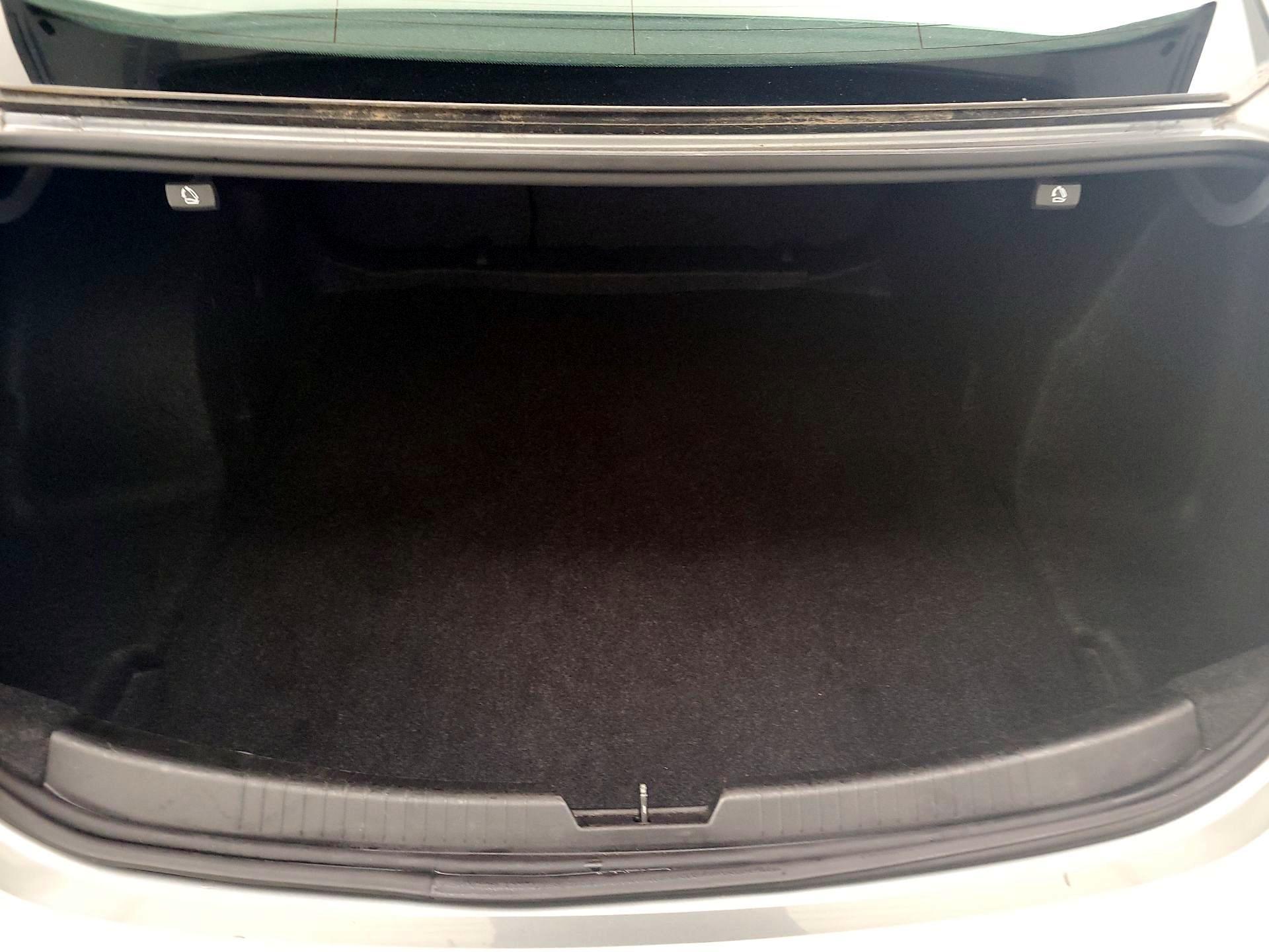 Thumbnail: 2023 Chevrolet Malibu - 20