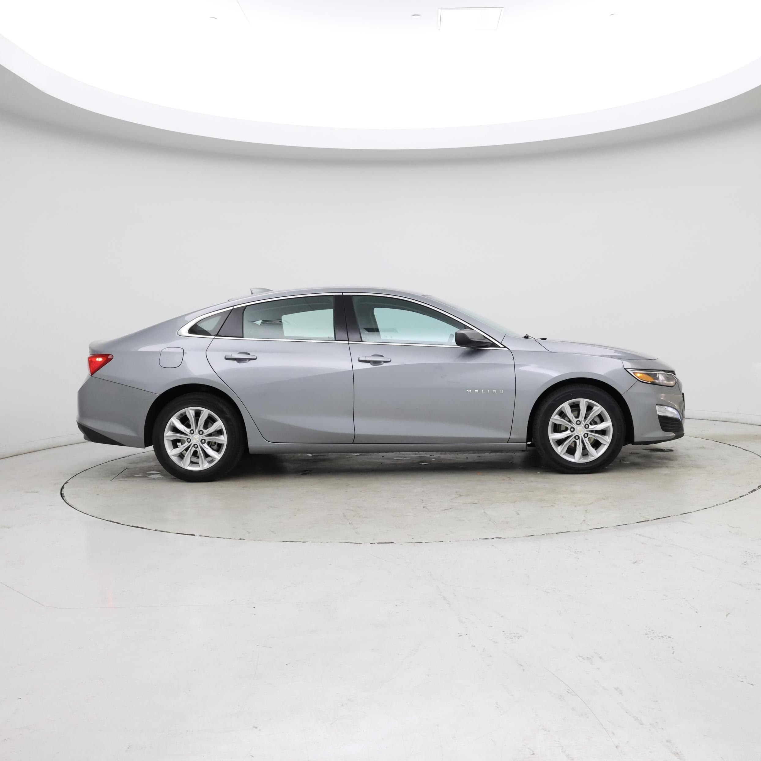 Thumbnail: 2023 Chevrolet Malibu - 7