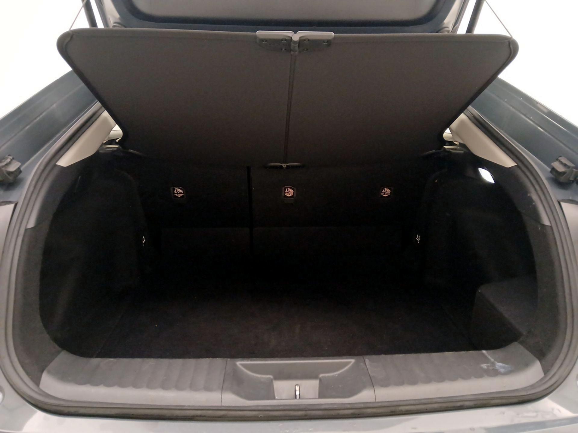 Thumbnail: 2024 Toyota Prius - 20