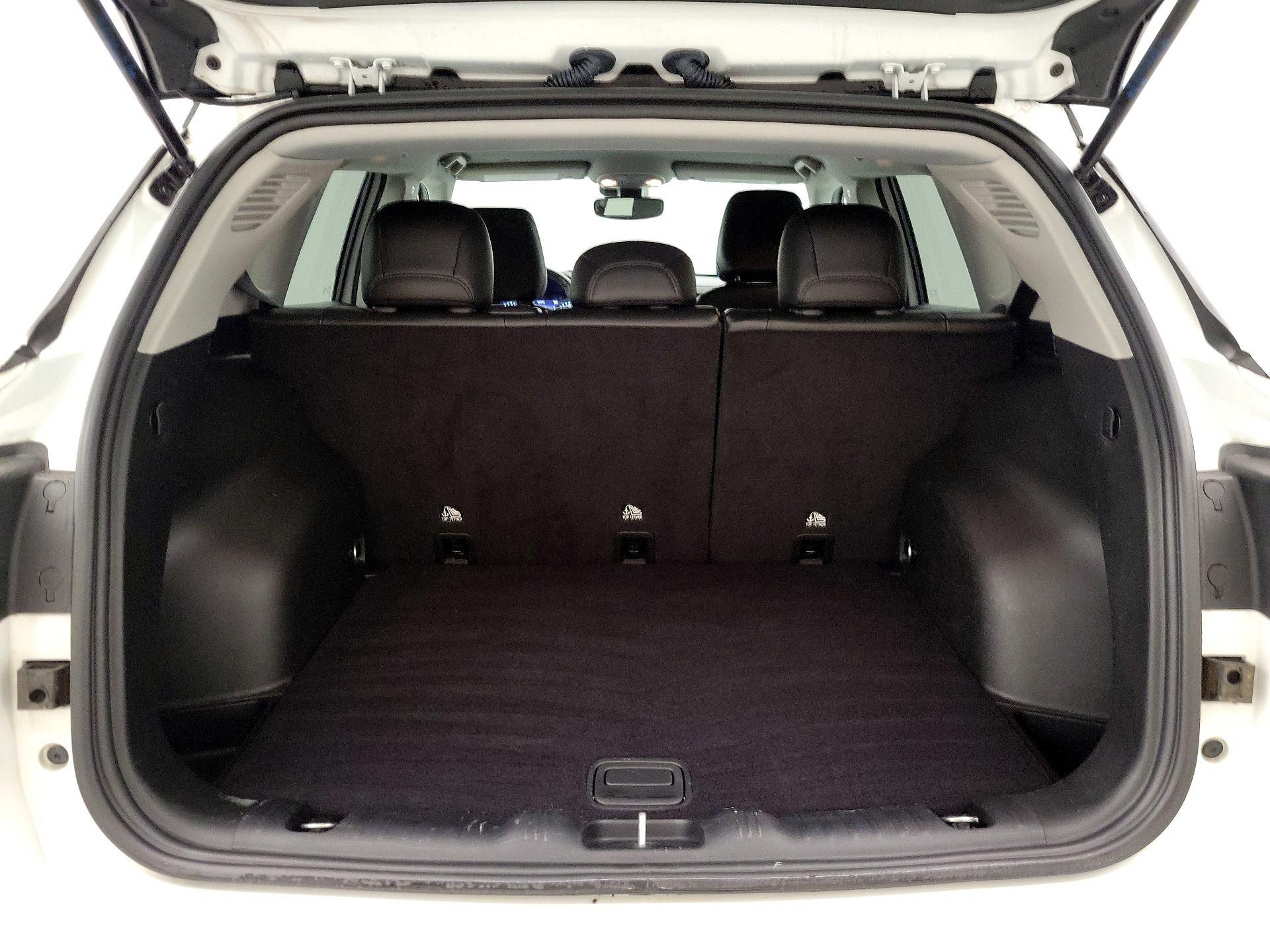 Thumbnail: 2022 Jeep Compass - 20