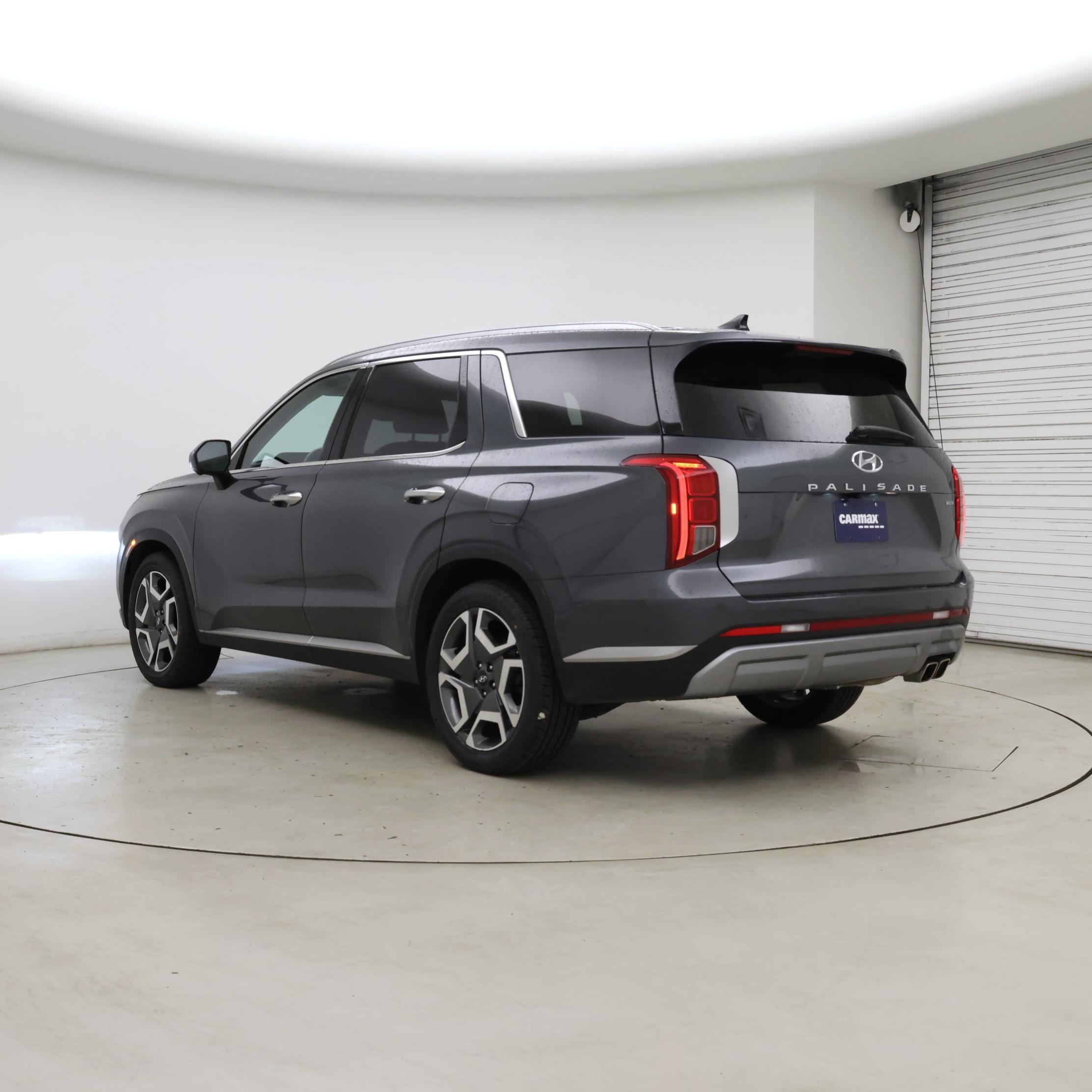 Thumbnail: 2023 Hyundai Palisade - 2