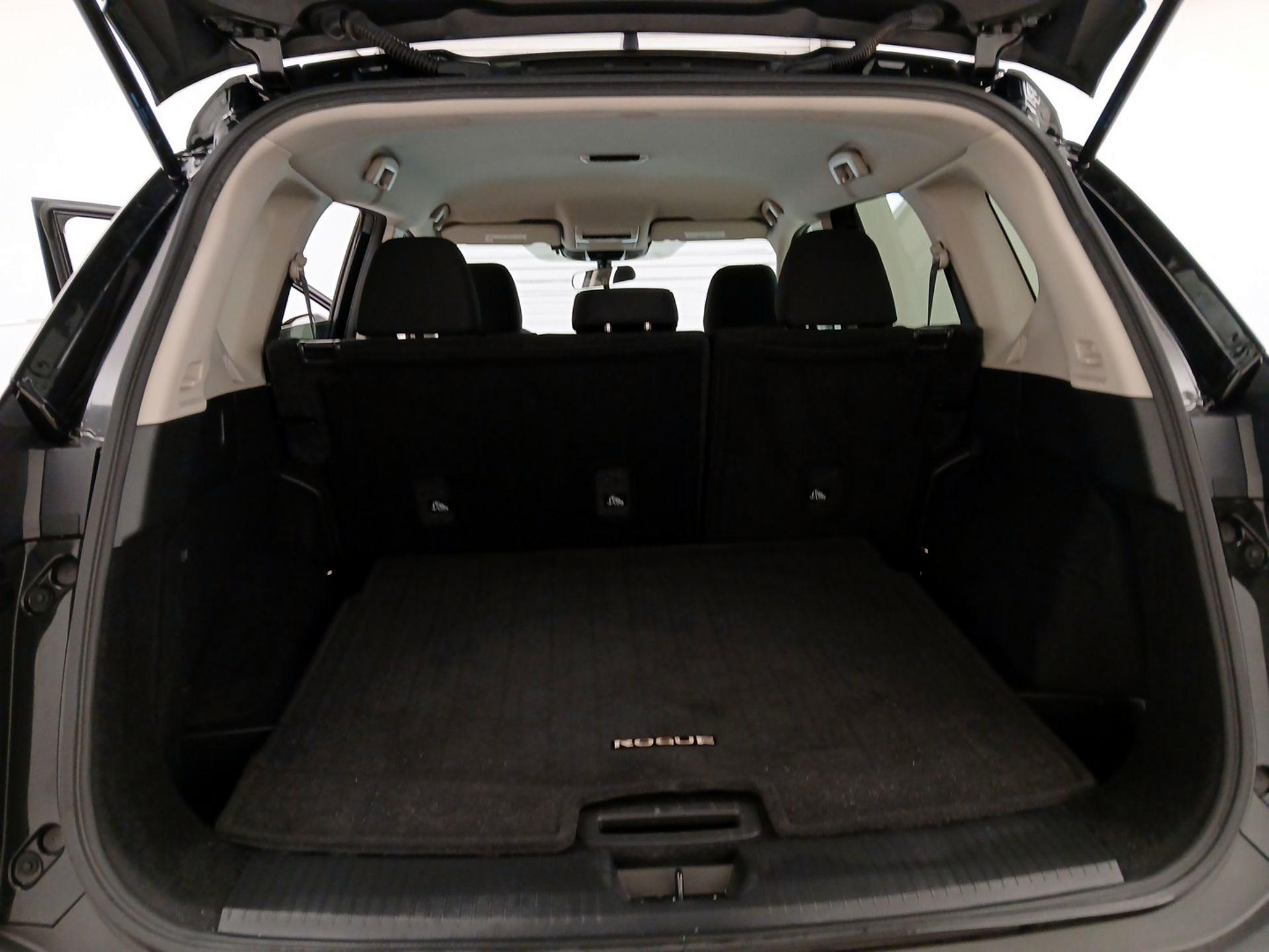 Thumbnail: 2023 Nissan Rogue - 20