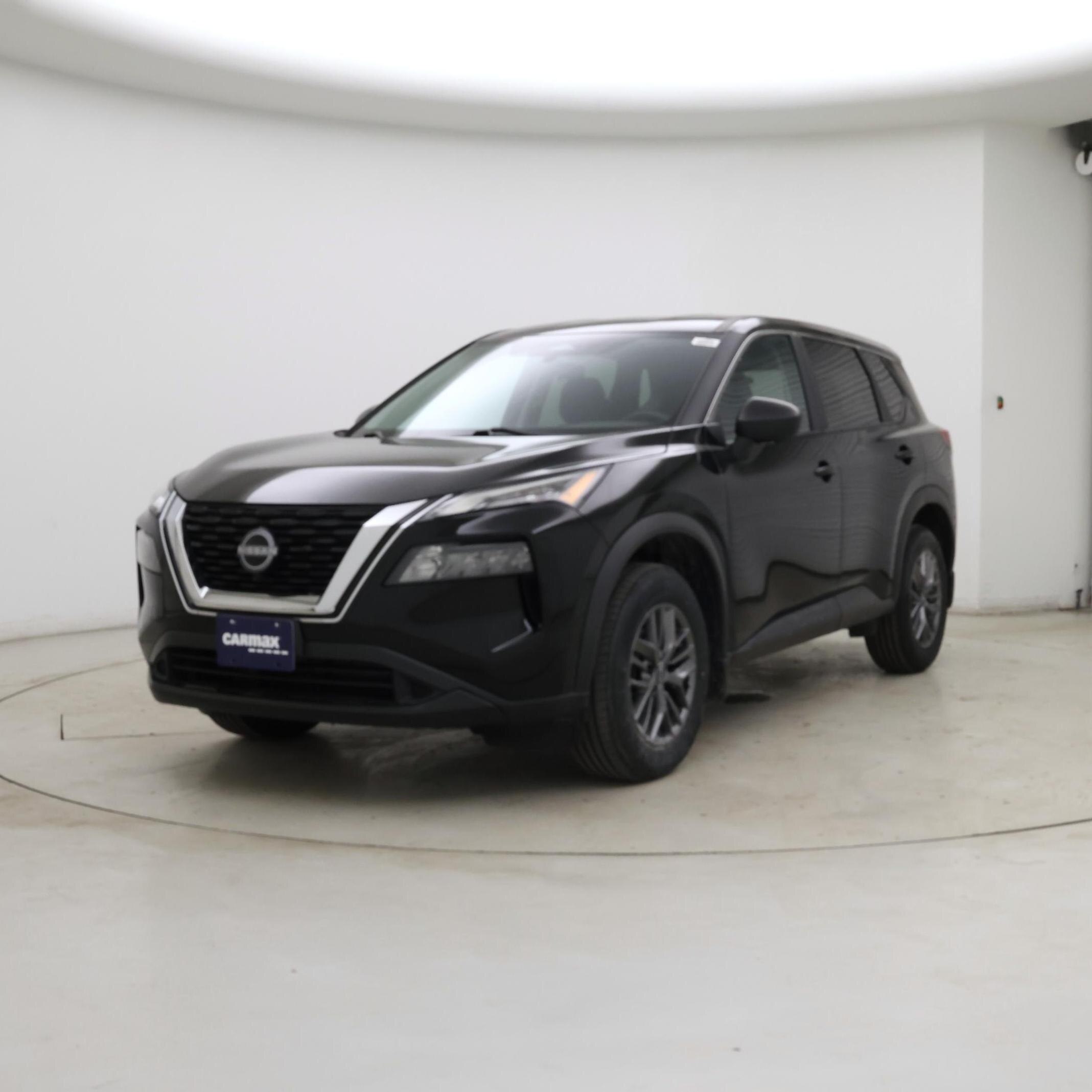 Thumbnail: 2023 Nissan Rogue - 4