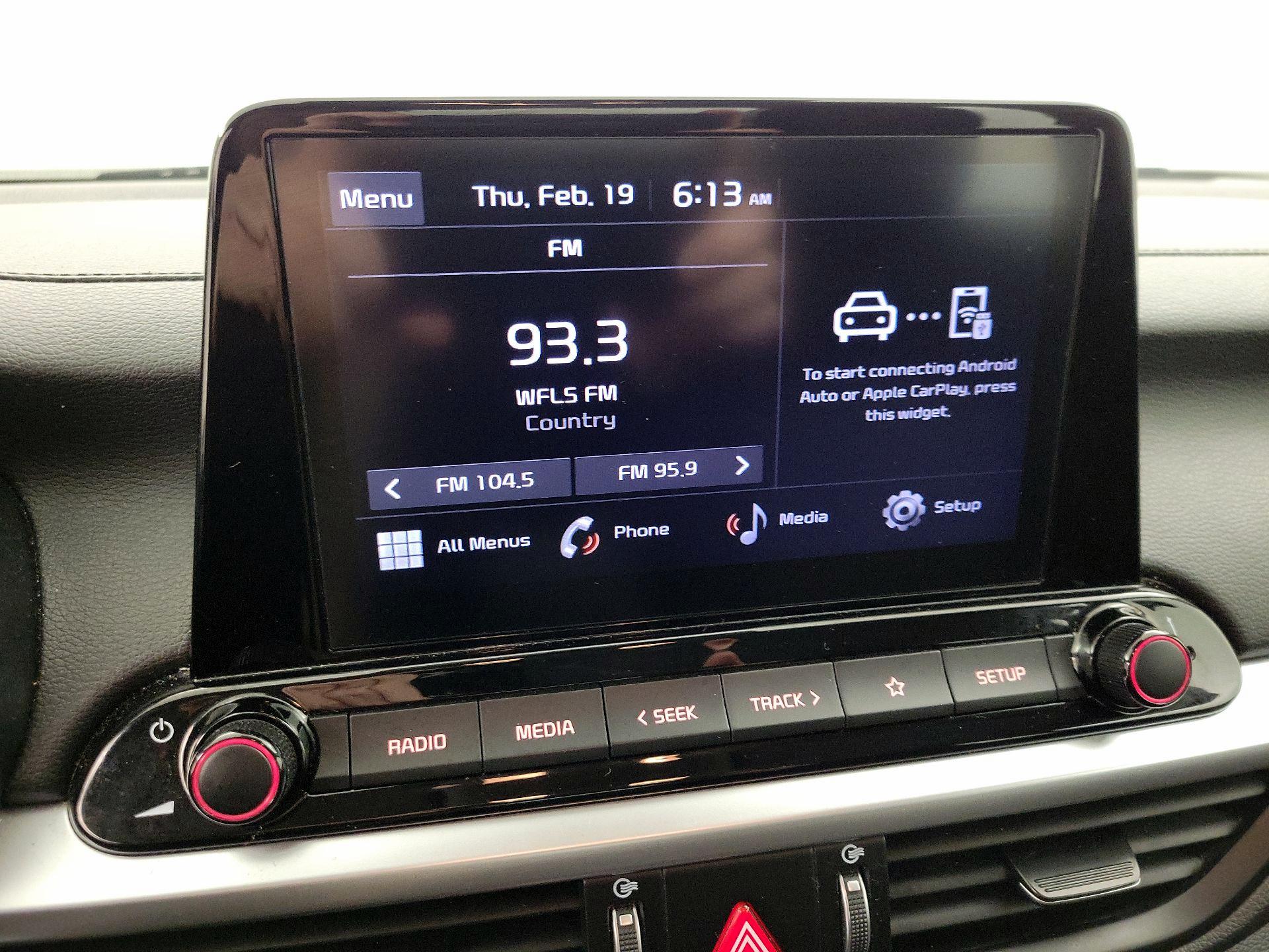 Thumbnail: 2024 Kia Forte - 15