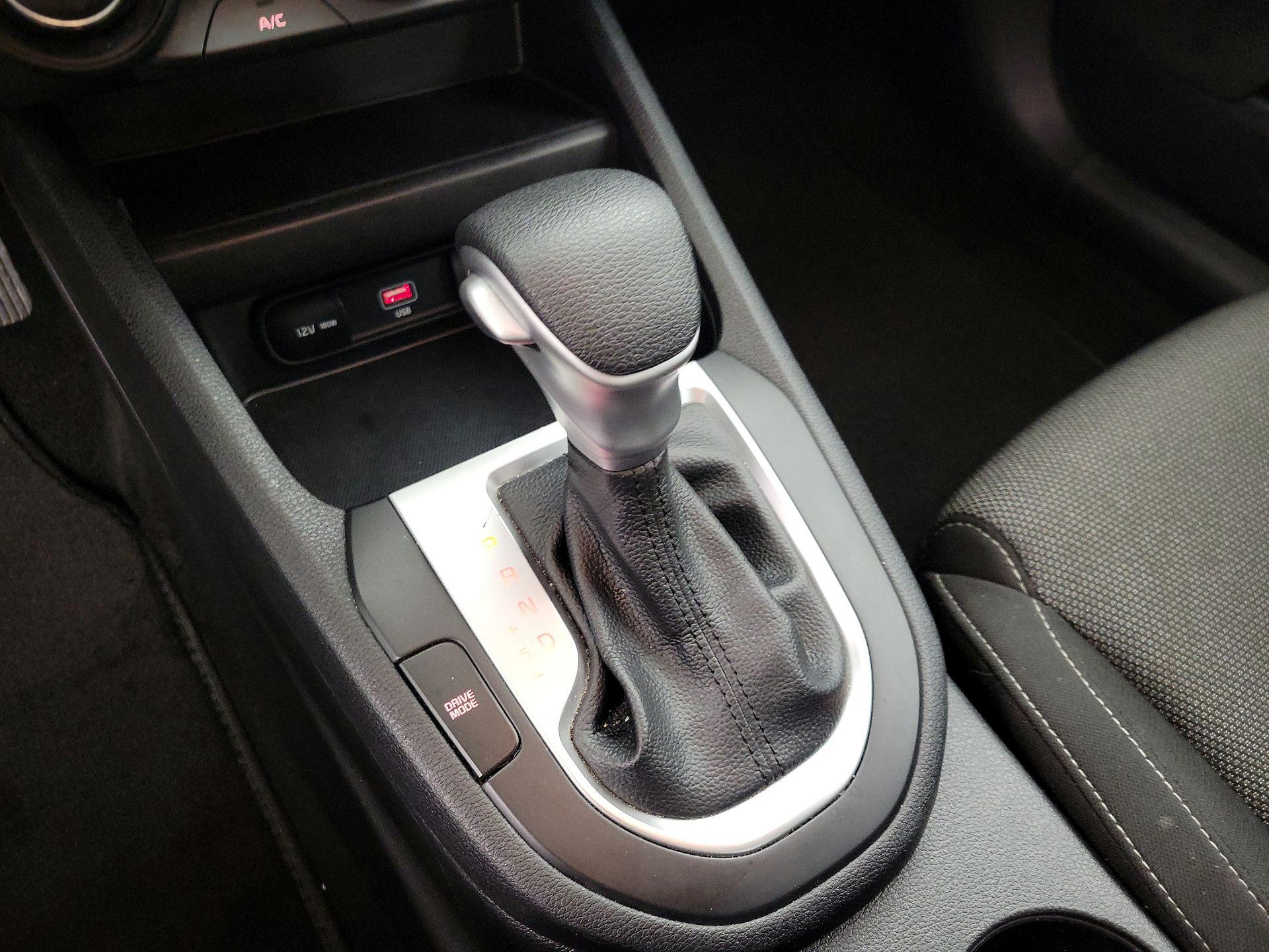 Thumbnail: 2024 Kia Forte - 17