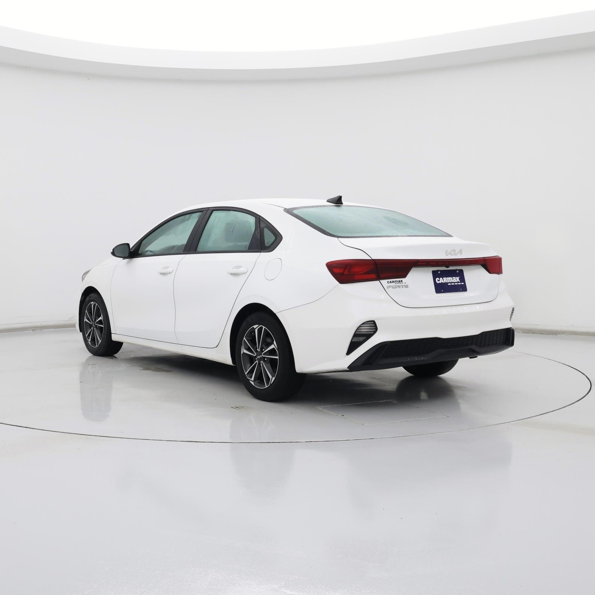 Thumbnail: 2024 Kia Forte - 2