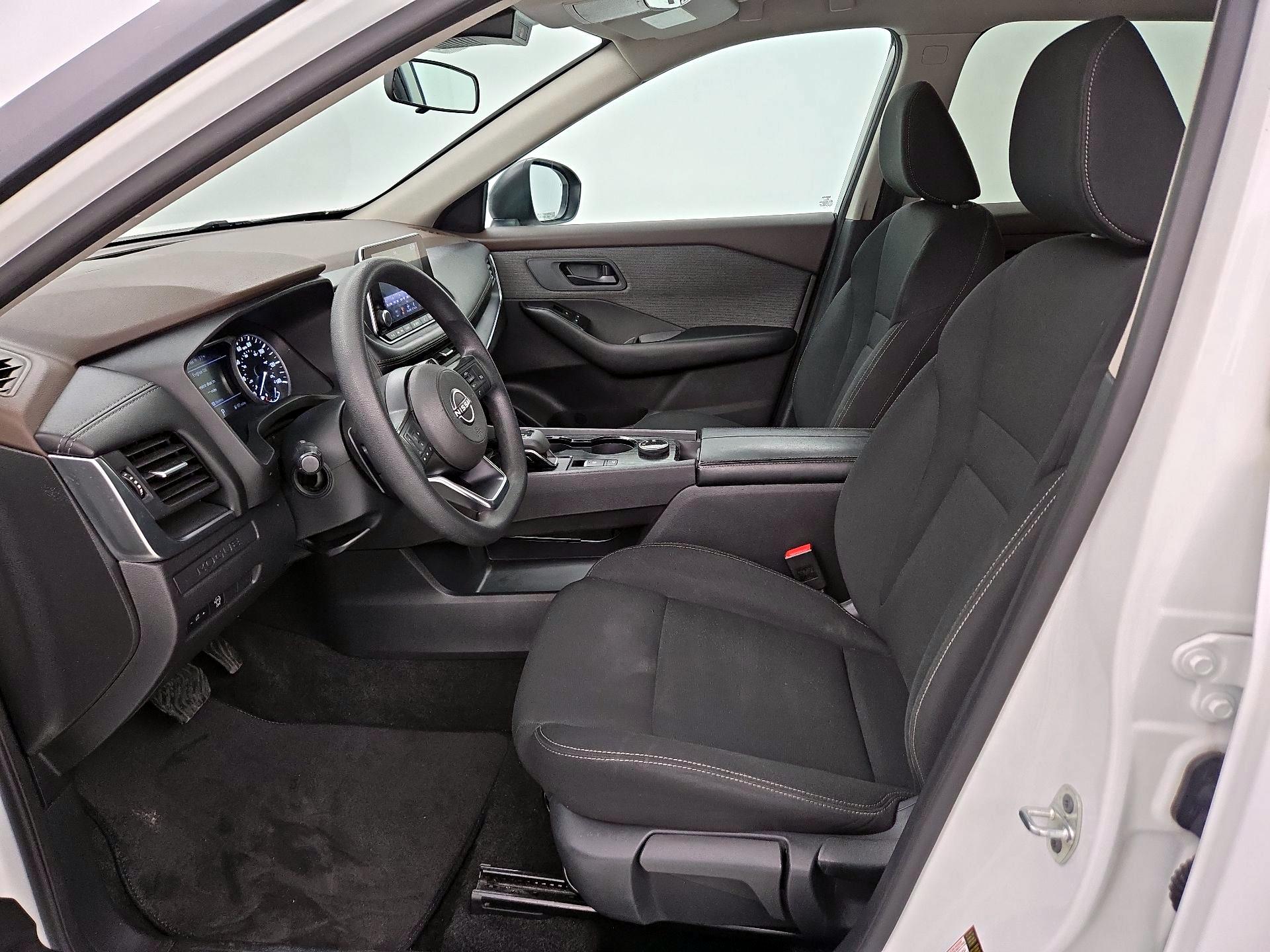 Thumbnail: 2023 Nissan Rogue - 11