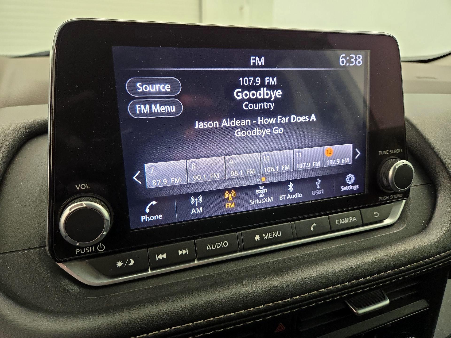 Thumbnail: 2023 Nissan Rogue - 15