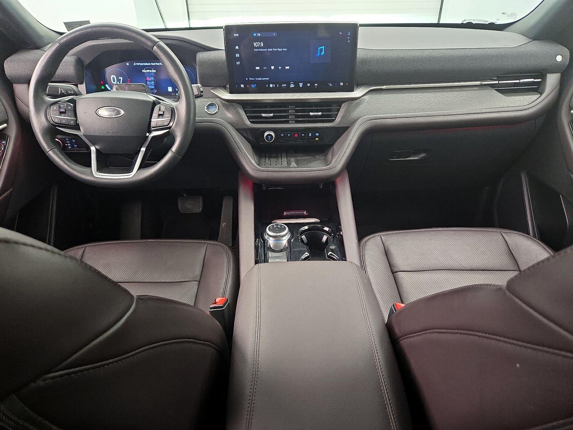 Thumbnail: 2025 Ford Explorer - 9