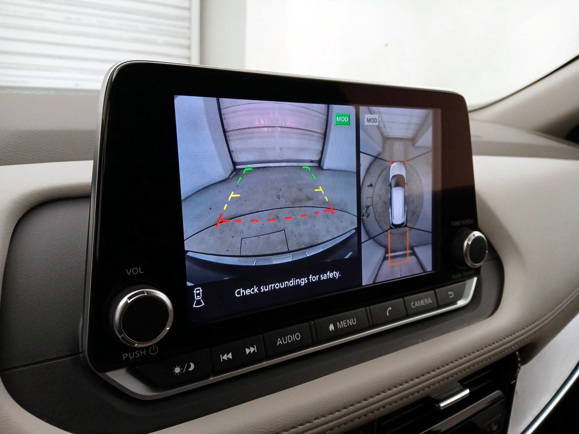 Thumbnail: 2023 Nissan Rogue - 14