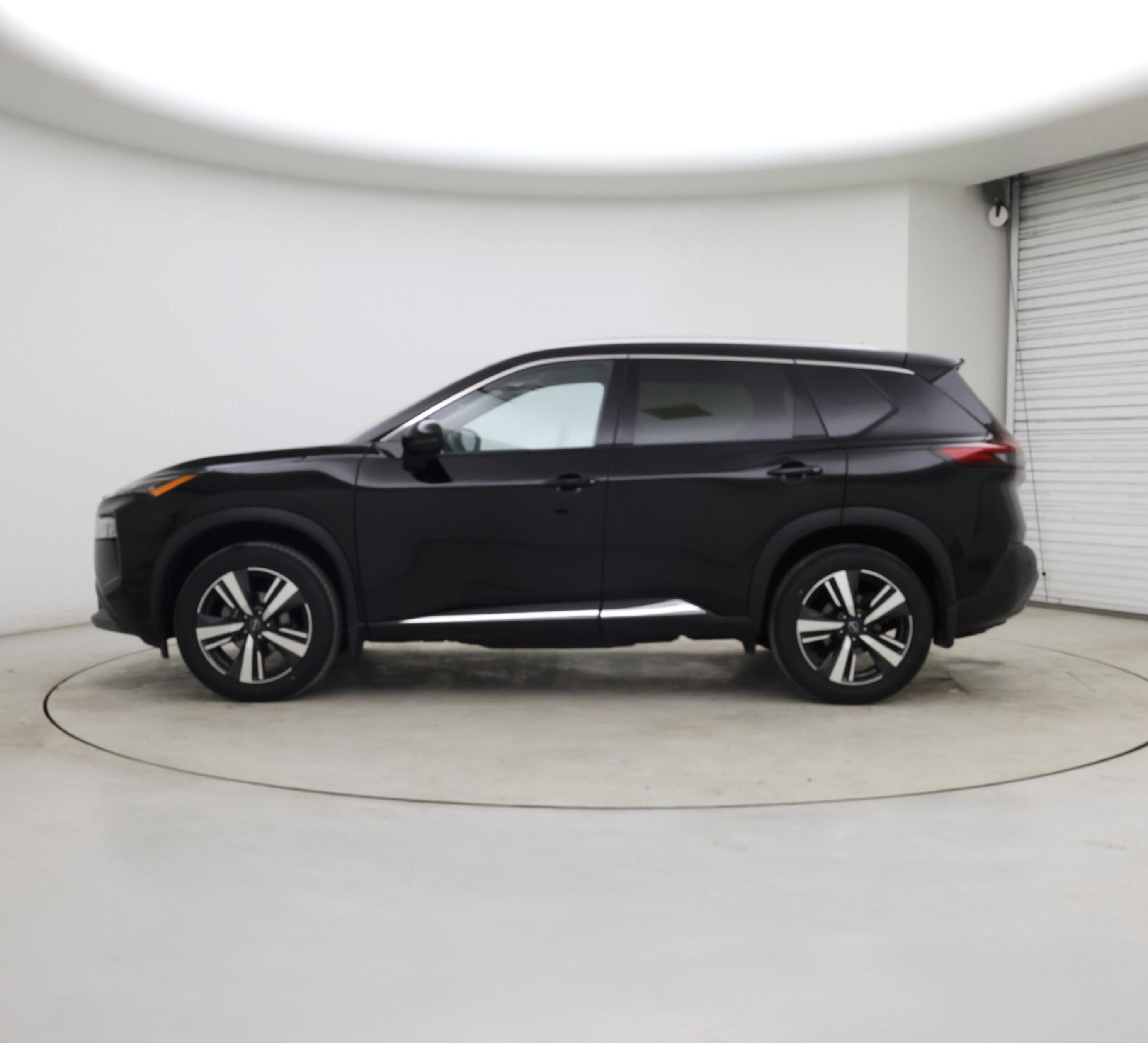 Thumbnail: 2023 Nissan Rogue - 3