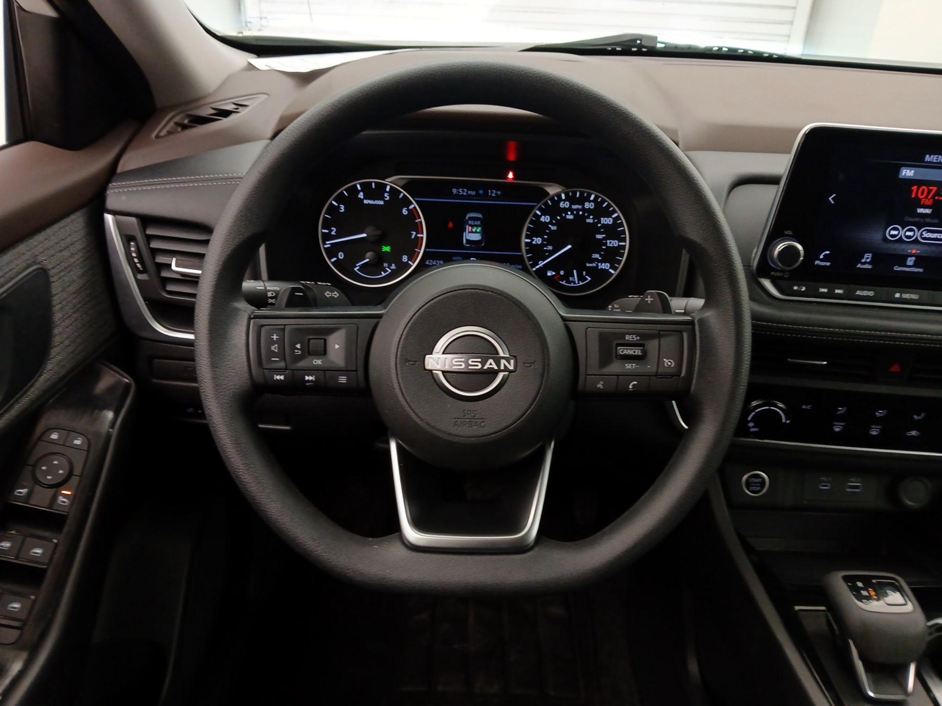 Thumbnail: 2023 Nissan Rogue - 10