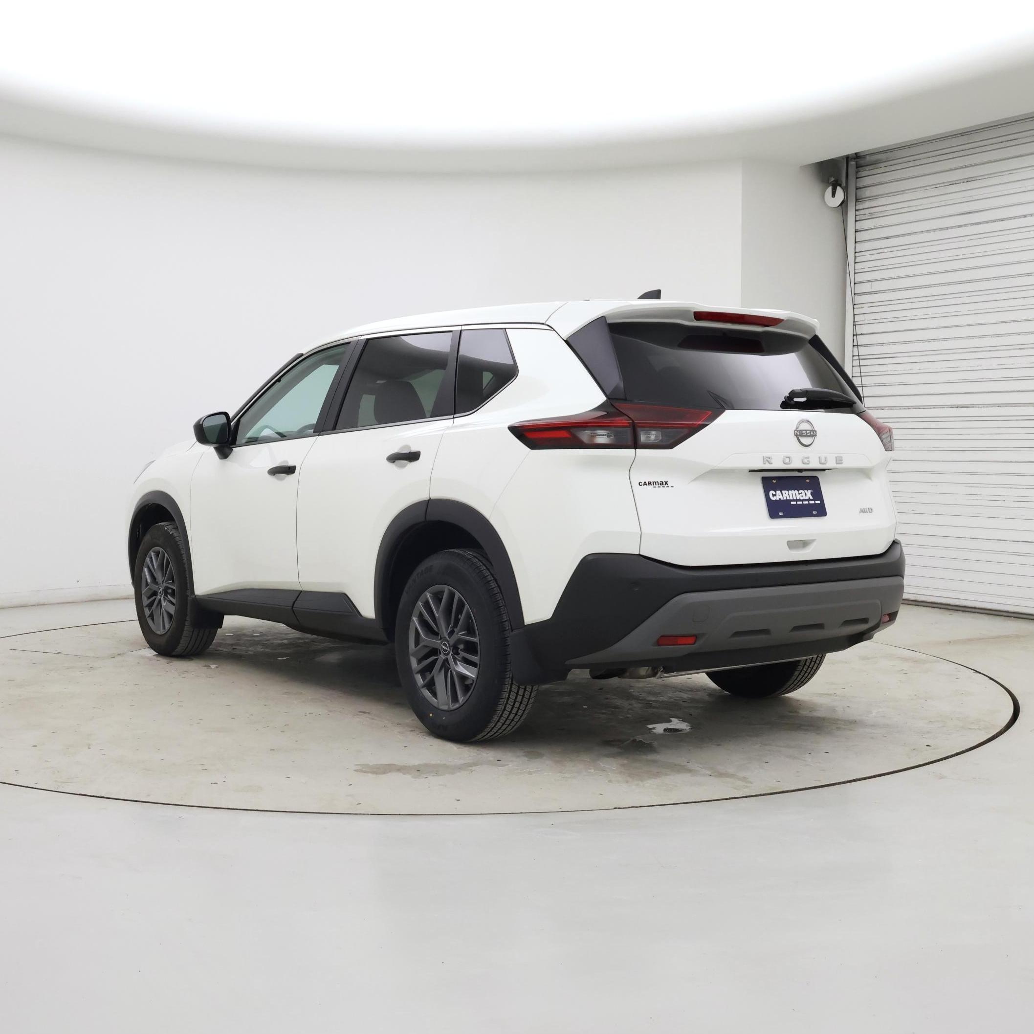 Thumbnail: 2023 Nissan Rogue - 2